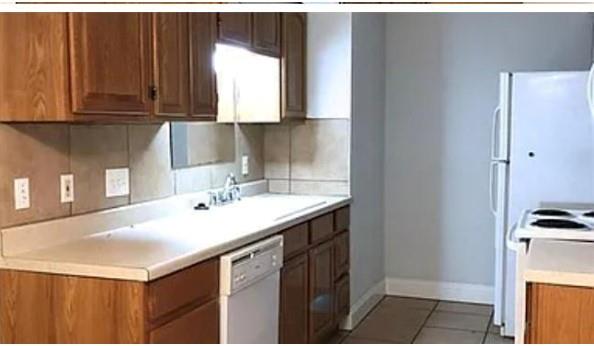 7001 Oak Meadow Cir #b Property Photo 5