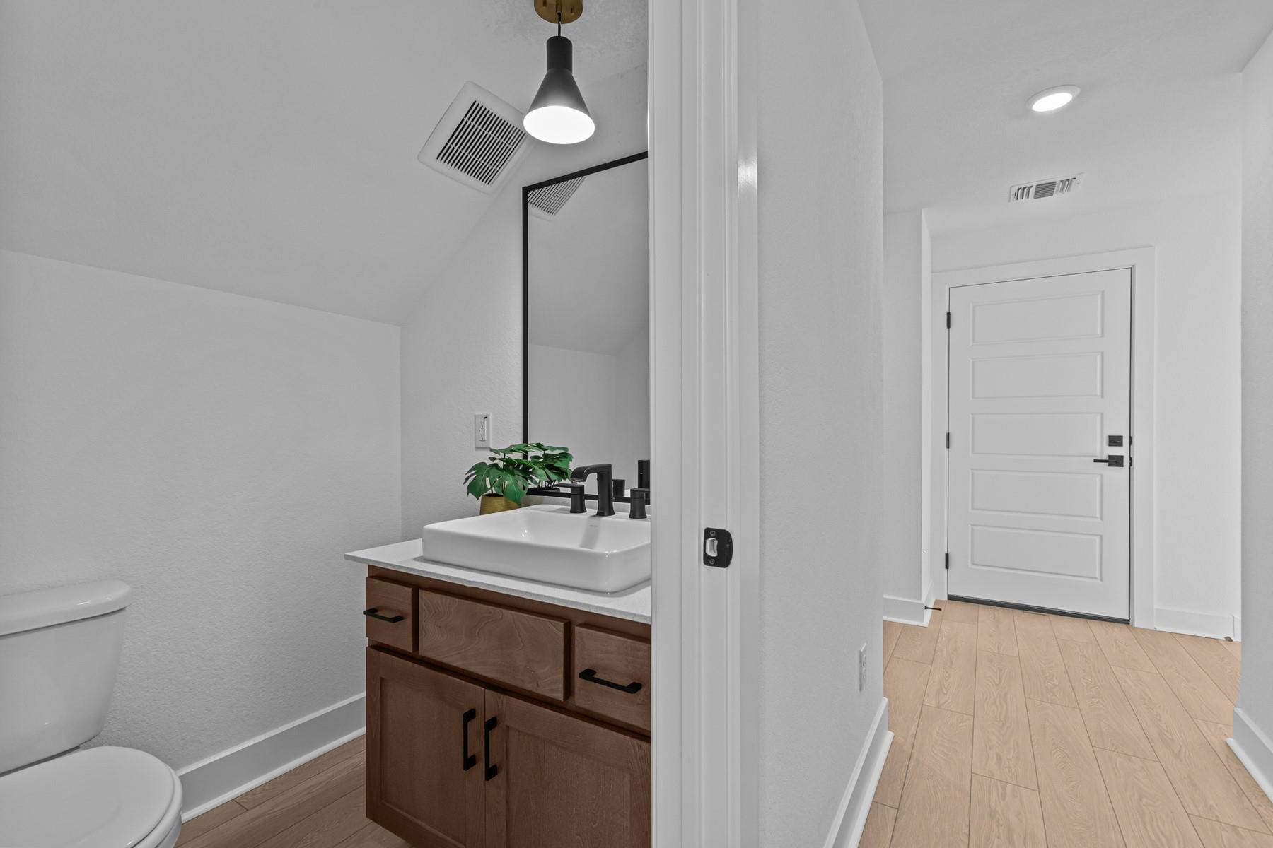 1 Doverland Dr Property Photo 11