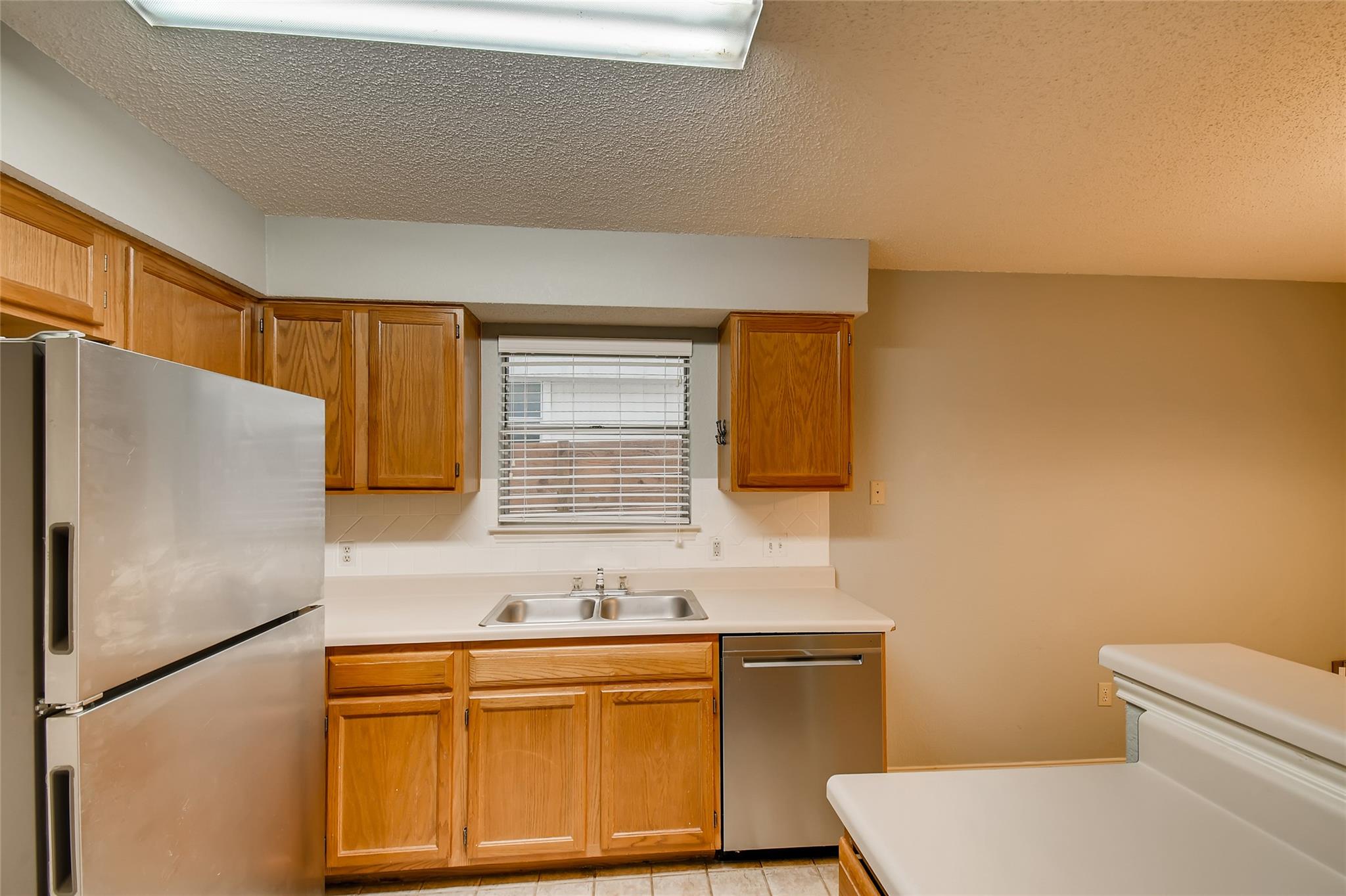 14008 Maricella Ln Property Photo 7