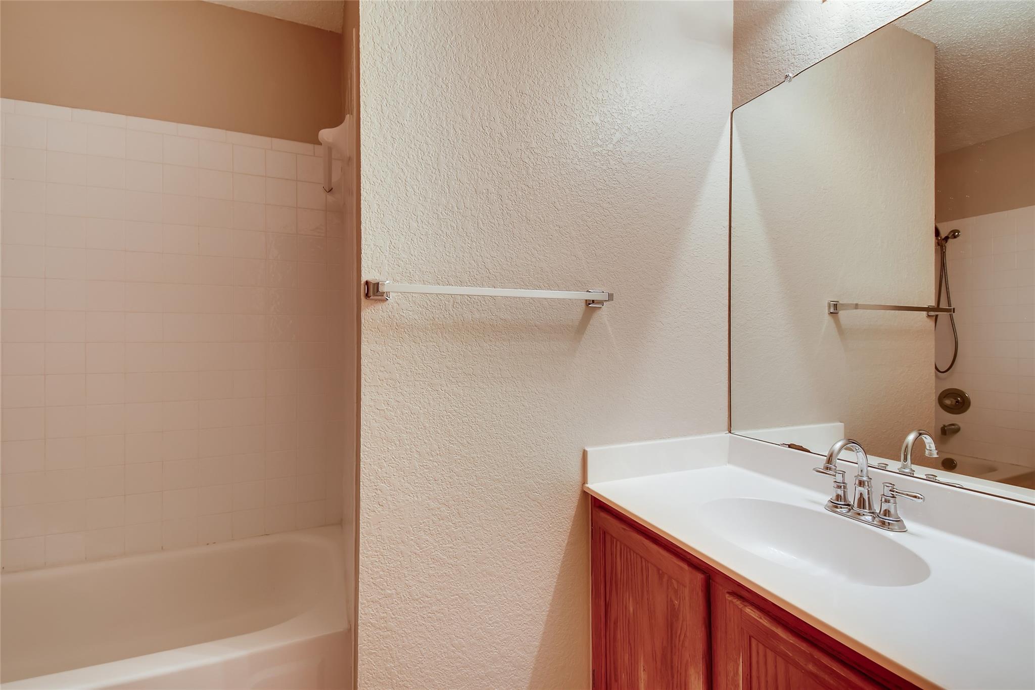 14008 Maricella Ln Property Photo 13