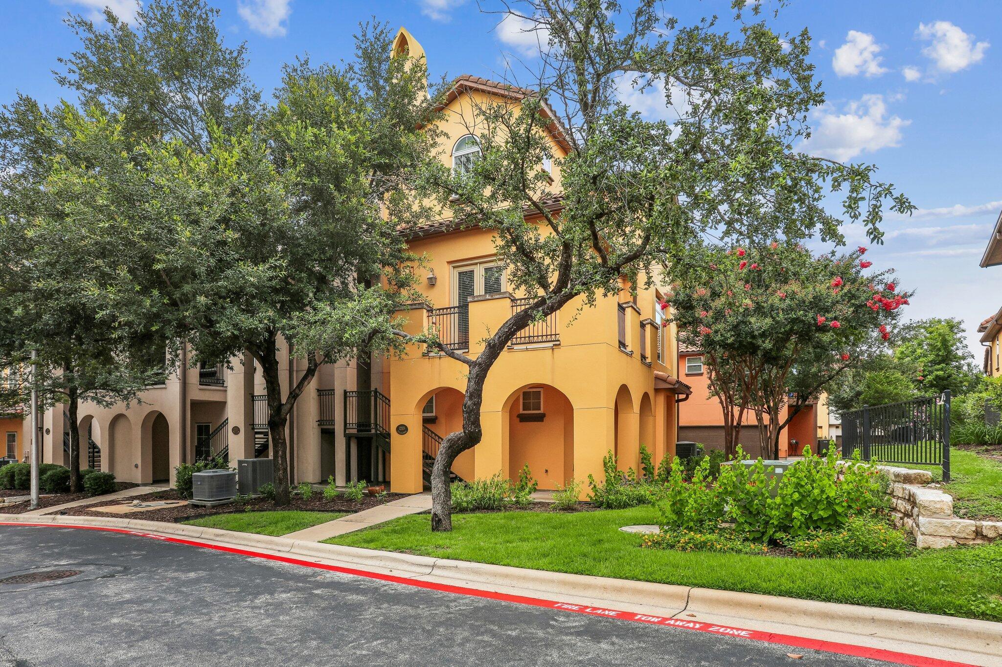 12113 Terraza Cir Property Photo 1