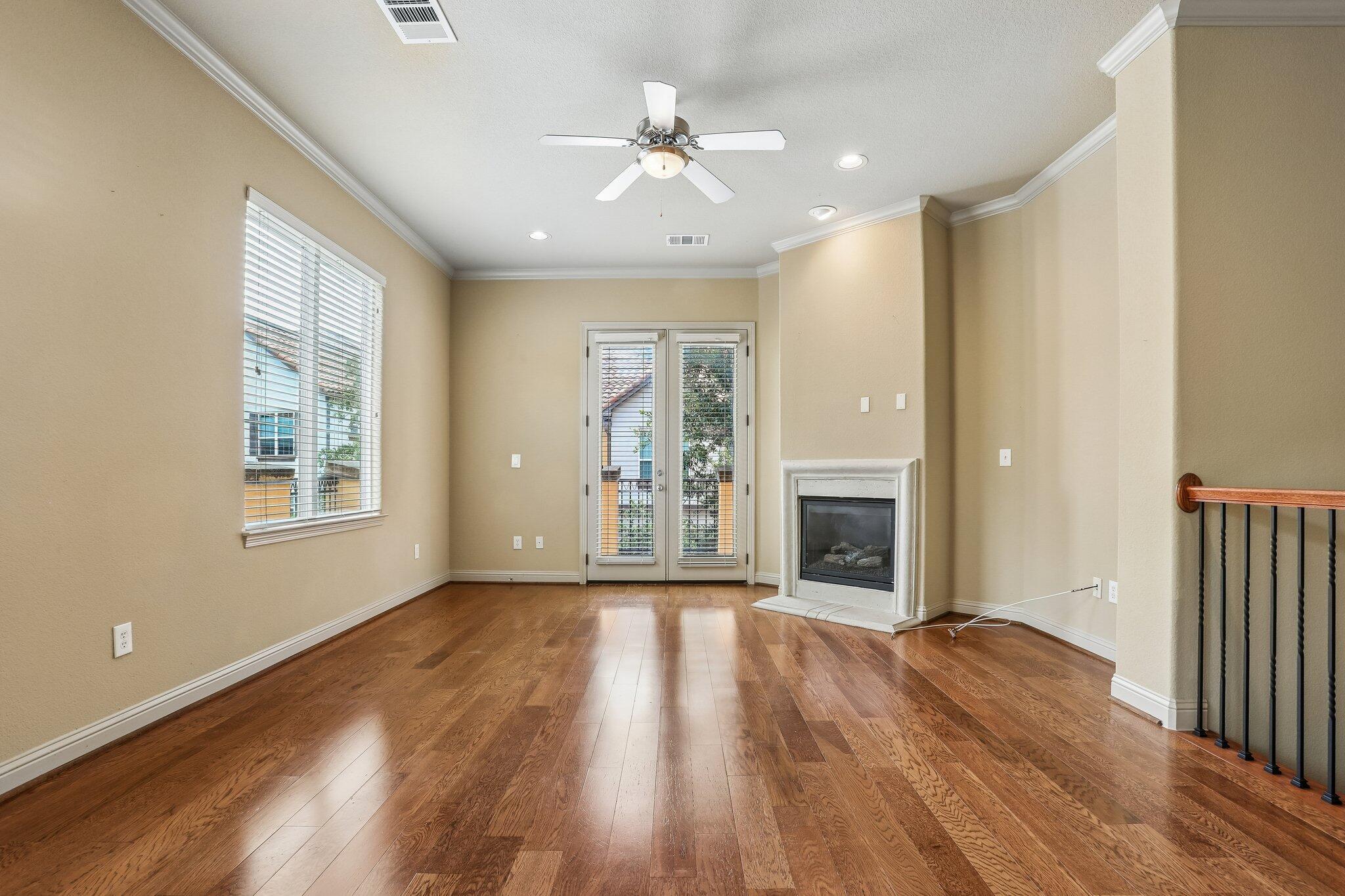 12113 Terraza Cir Property Photo 3