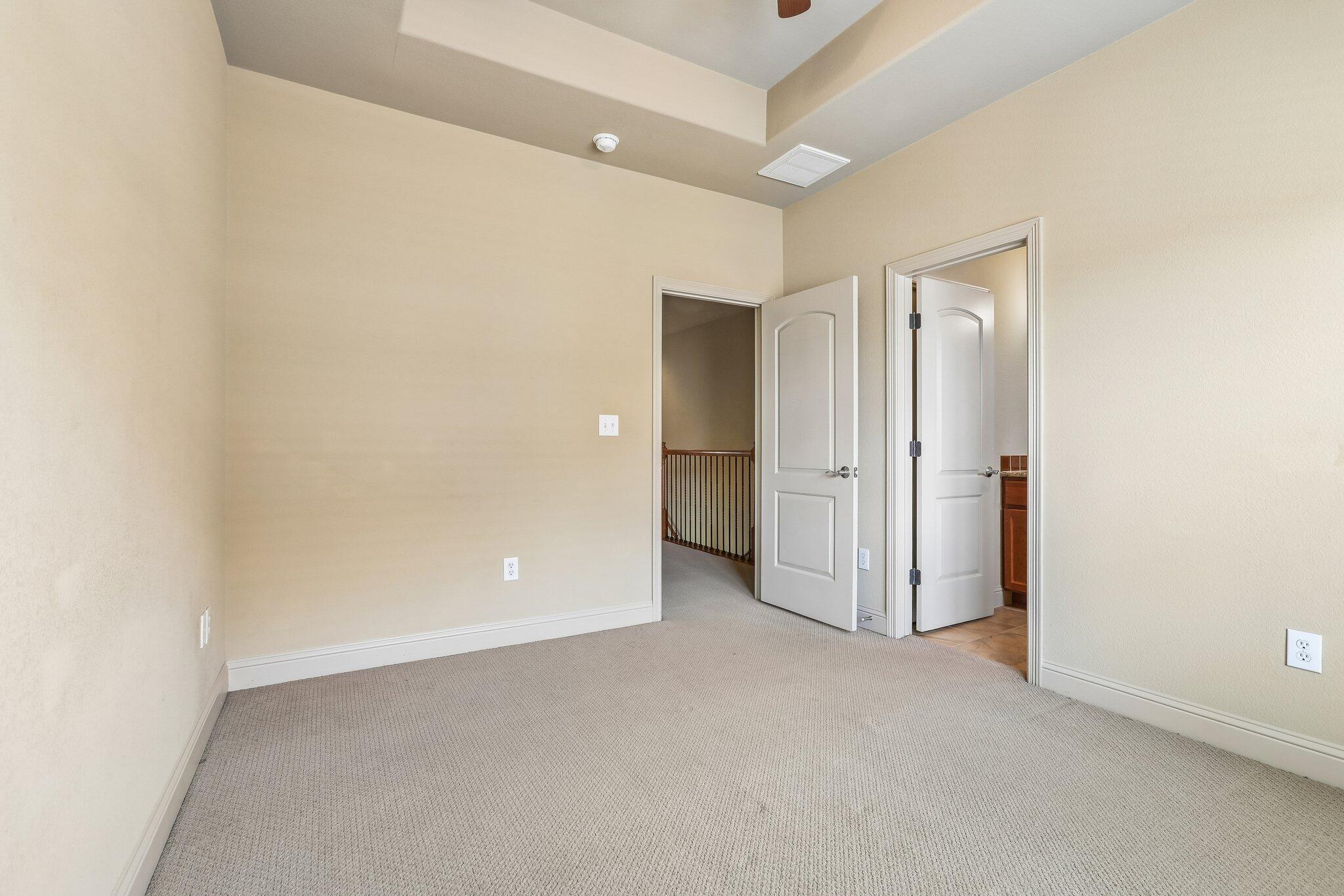 12113 Terraza Cir Property Photo 13