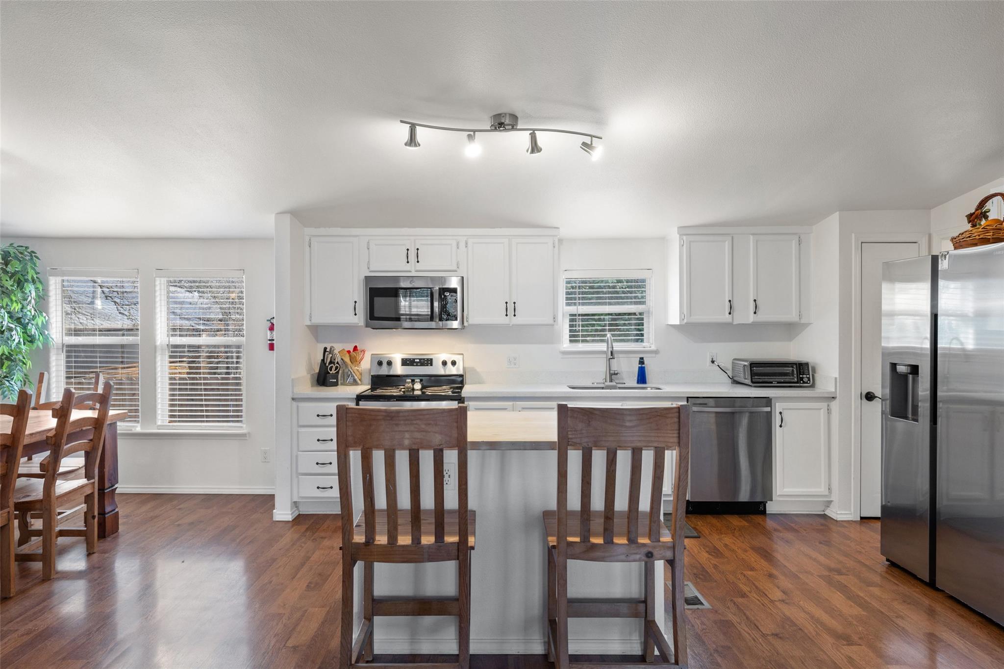 5519 Hi Line Rd Property Photo 7