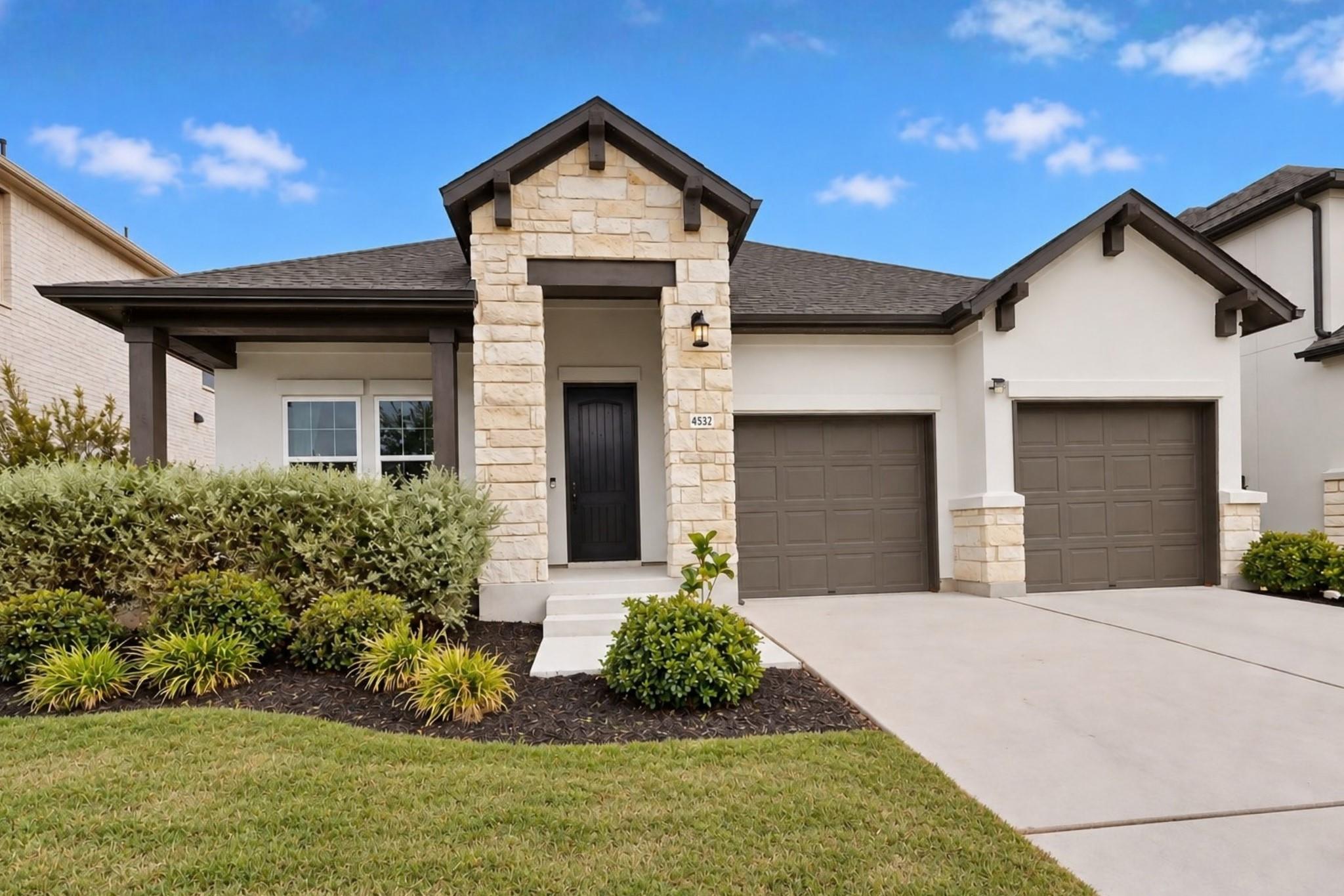 4532 Modena Bay Bnd Property Photo 1