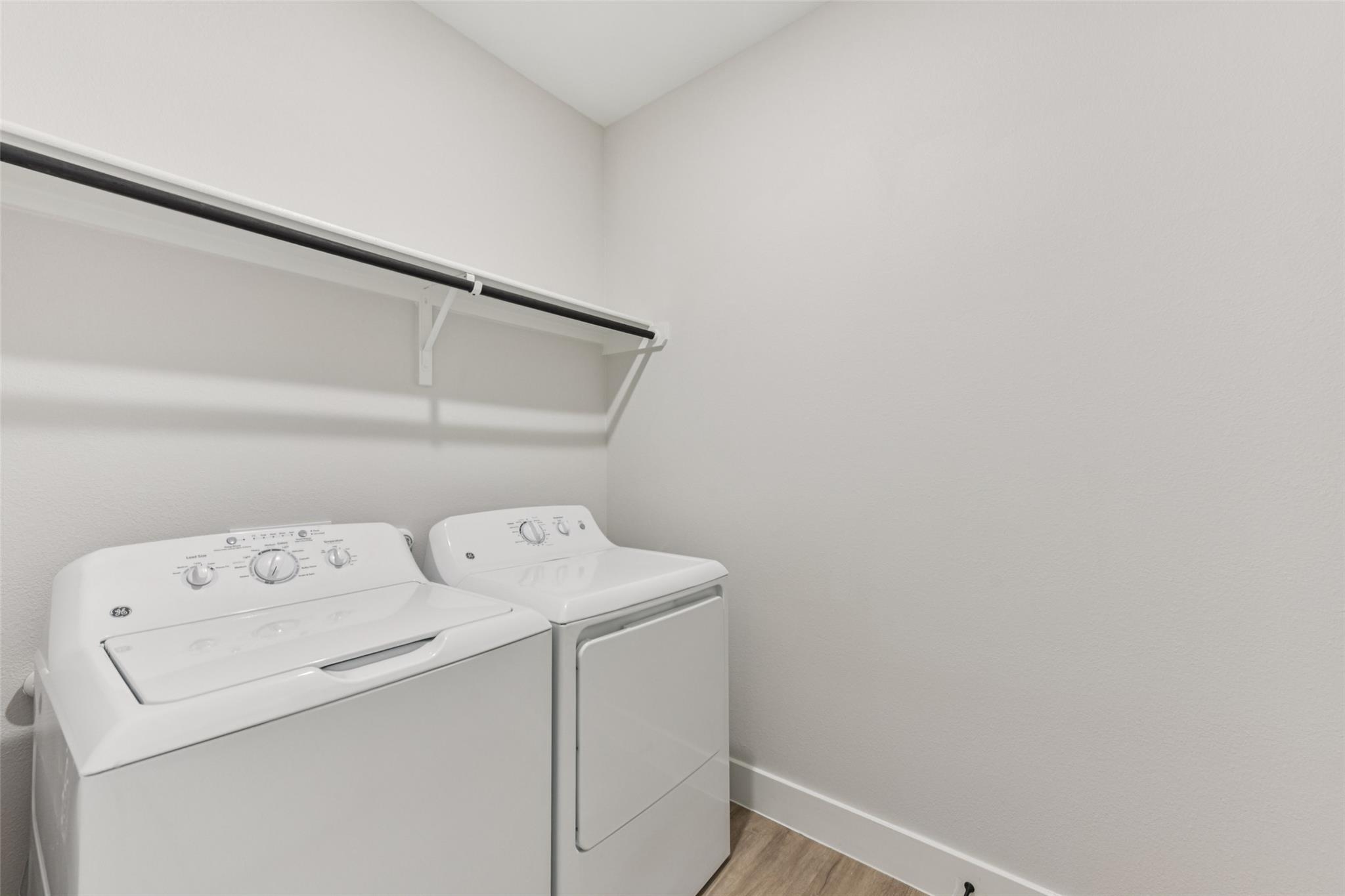 9311 Curious Squirrel St Property Photo 21