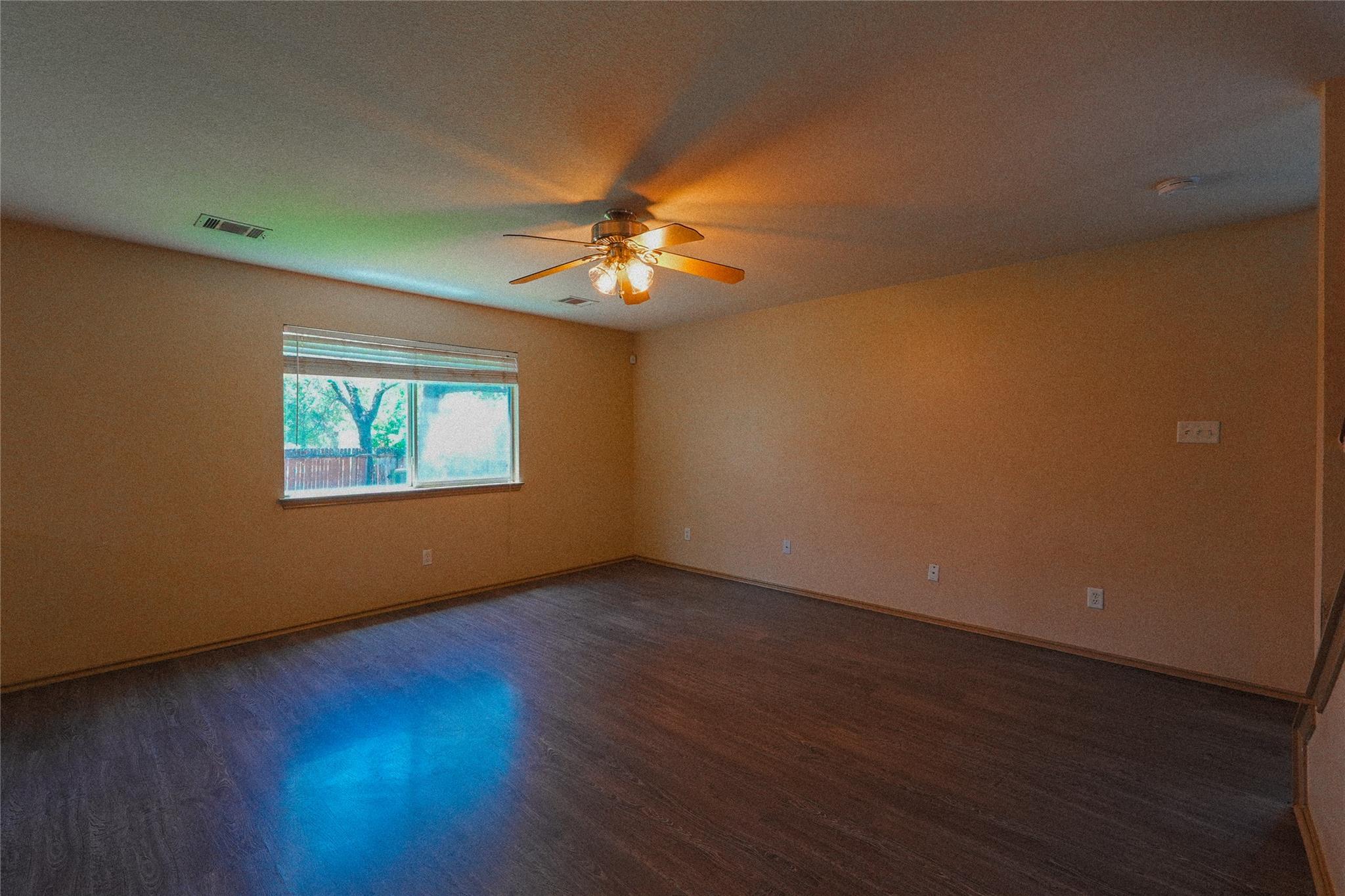 1900 Jesse Owens Dr Property Photo 15