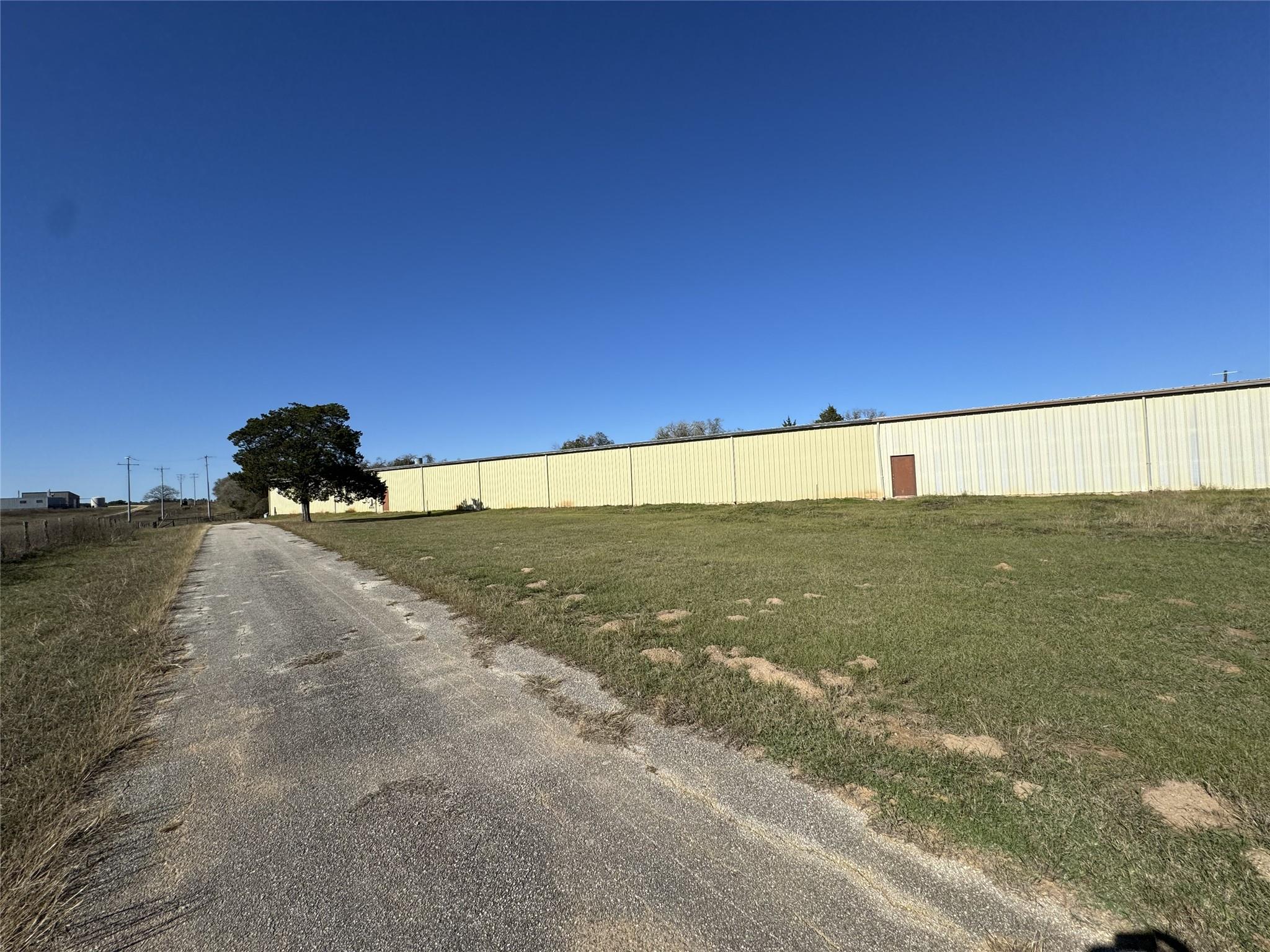 2502 Highway 304 None Property Photo 5