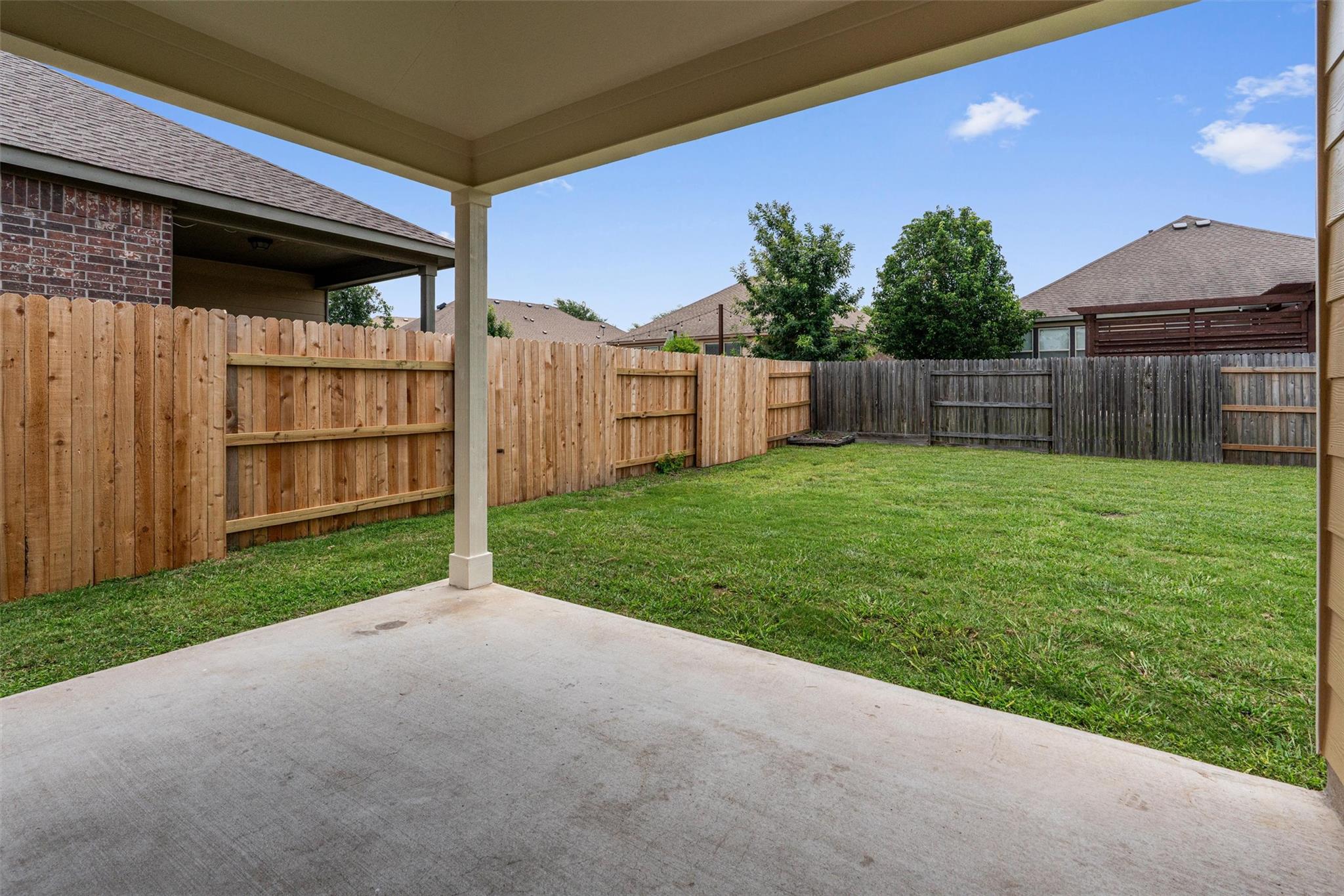3021 Angelina Ct Property Photo 31