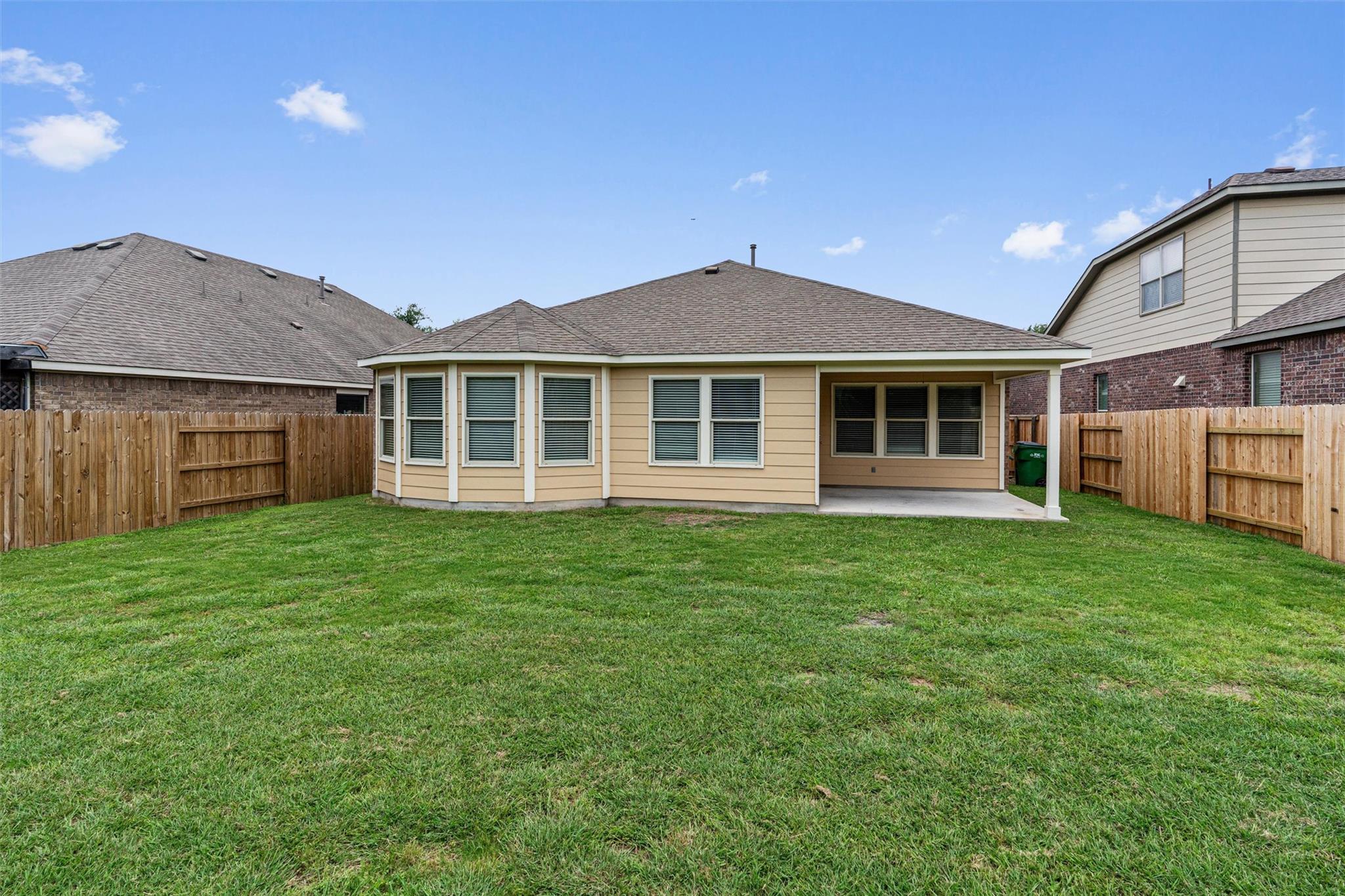 3021 Angelina Ct Property Photo 34