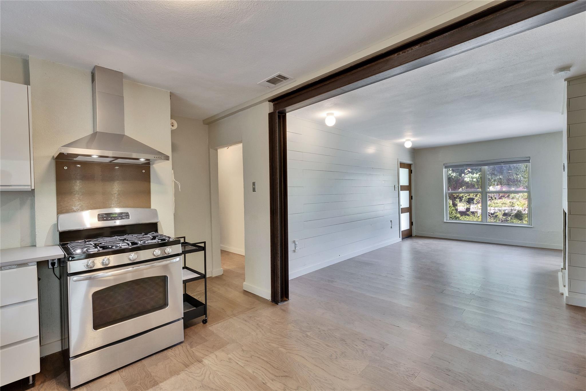 1306 Norwood Rd #a Property Photo 11