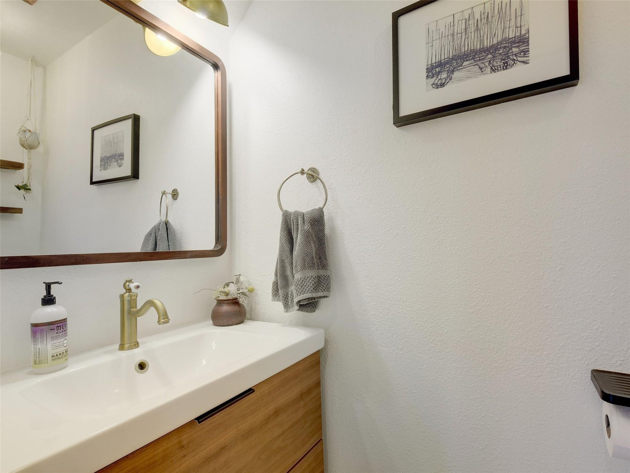 13322 Broadmeade Ave Property Photo 16