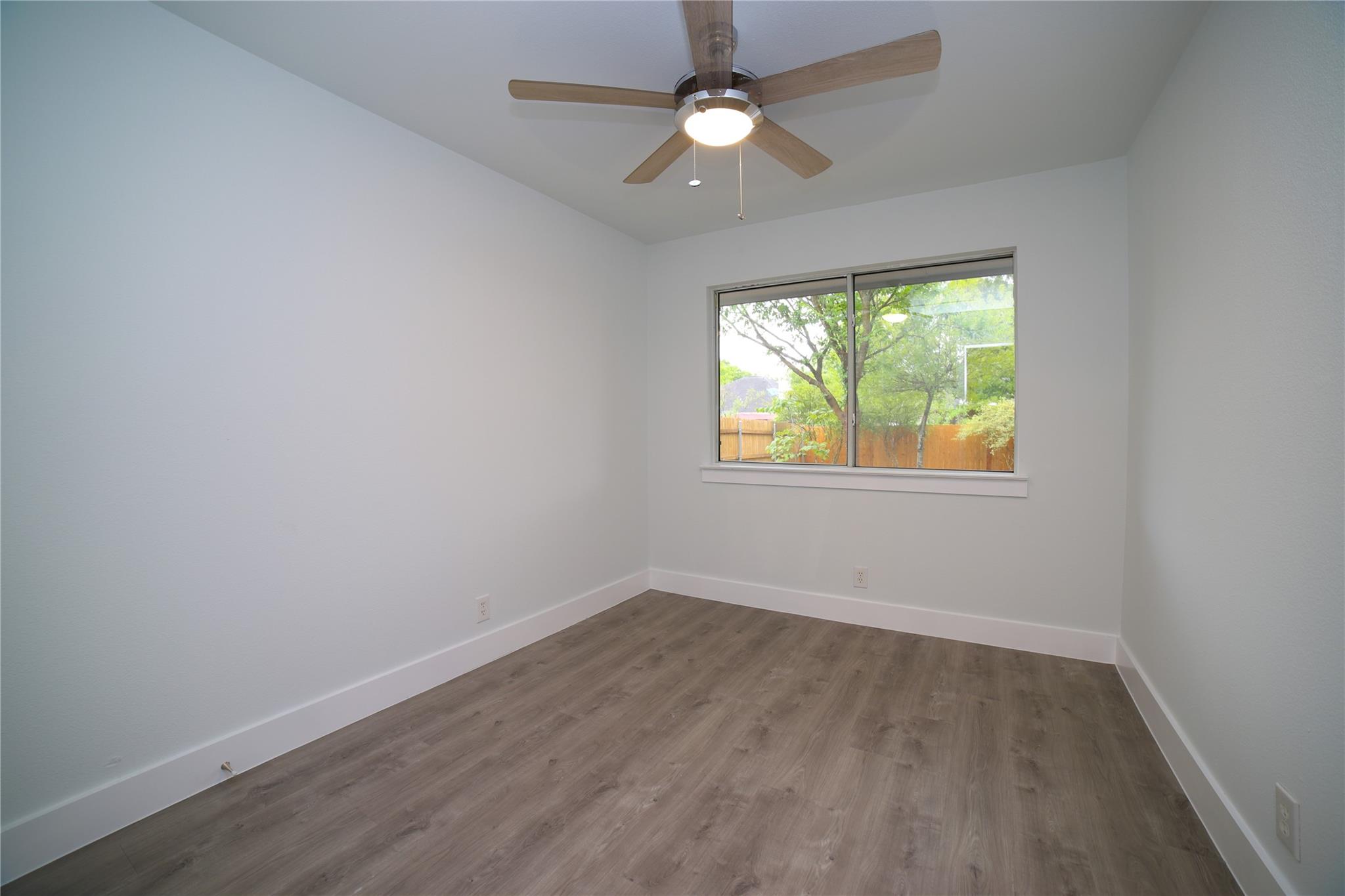 131 Stephen Ct Property Photo 8