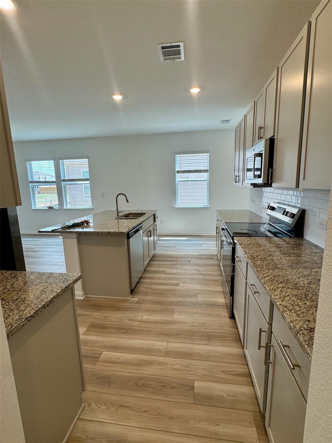 514 Unakite Trl None Property Photo 16