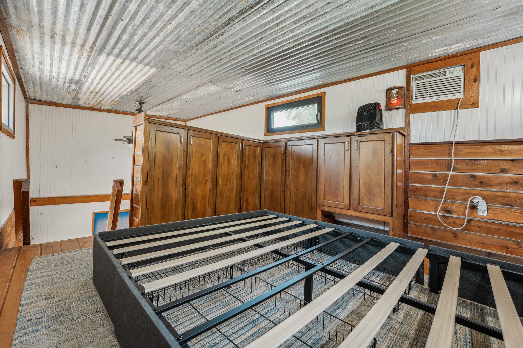 15211 Fitzhugh Rd #c - Tiny House Property Photo 12
