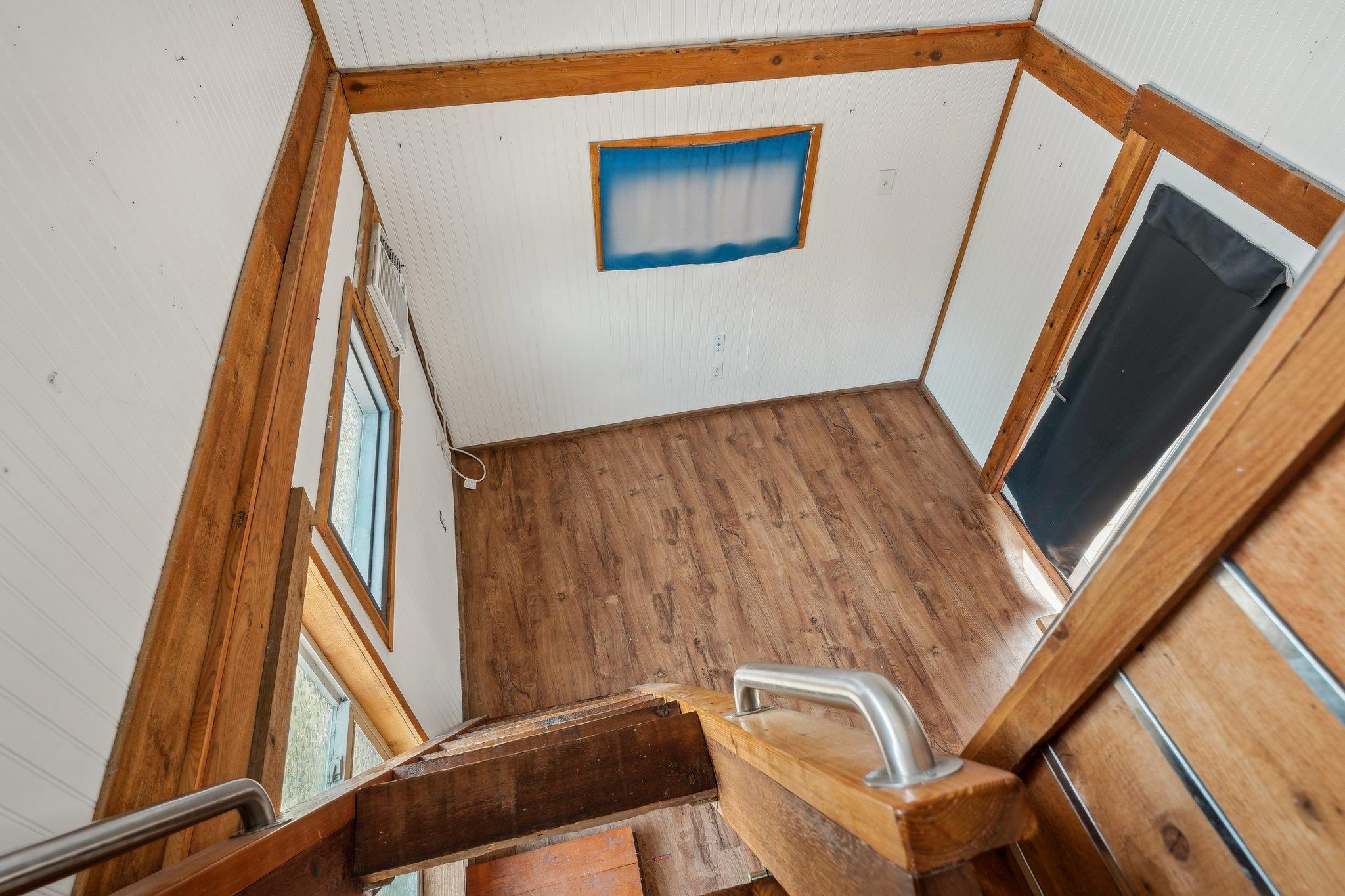 15211 Fitzhugh Rd #c - Tiny House Property Photo 13
