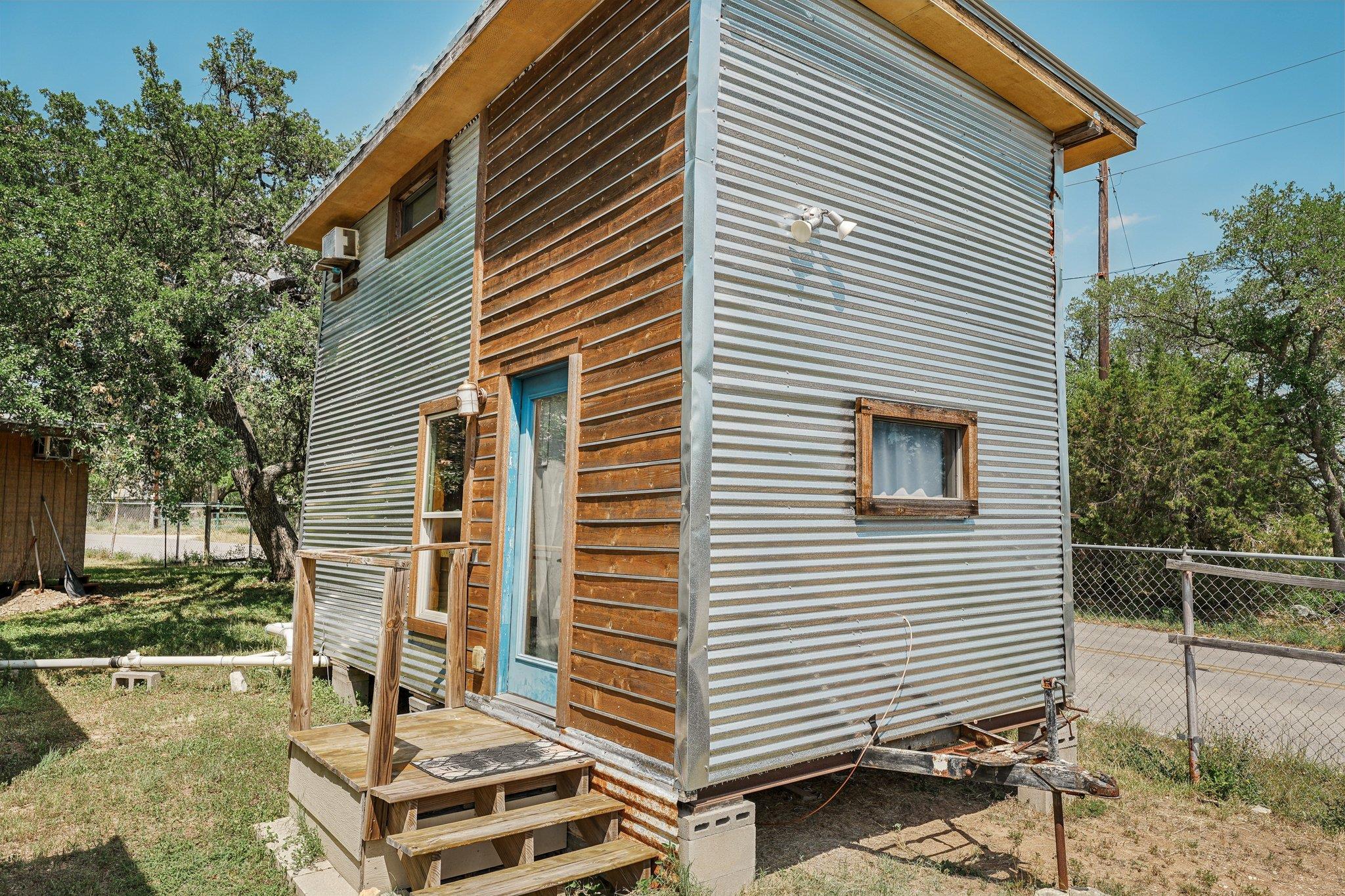 15211 Fitzhugh Rd #c - Tiny House Property Photo 15