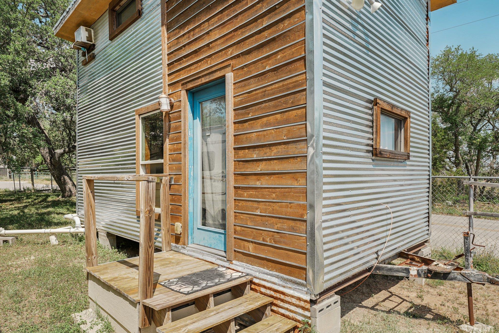 15211 Fitzhugh Rd #c - Tiny House Property Photo 16