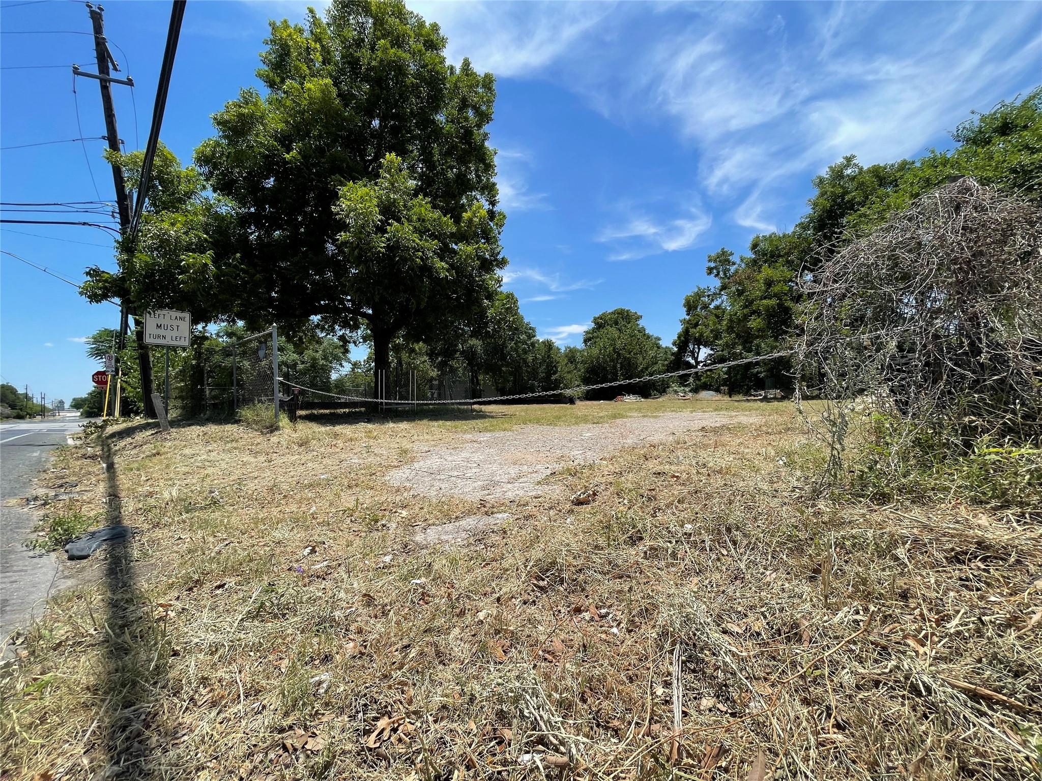 6011 Bolm Rd Property Photo 4