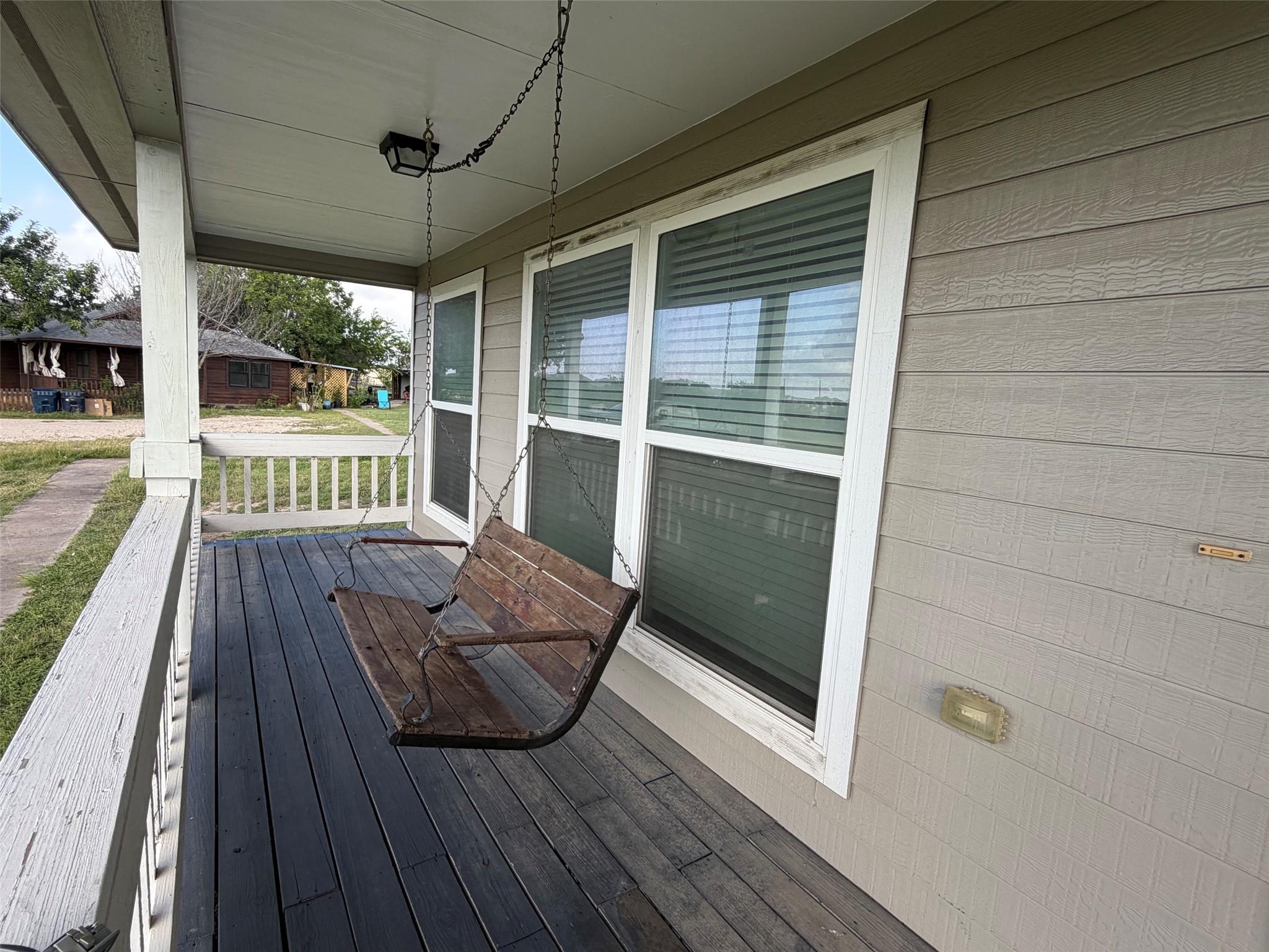 2131 County Road 314 None Property Photo 2