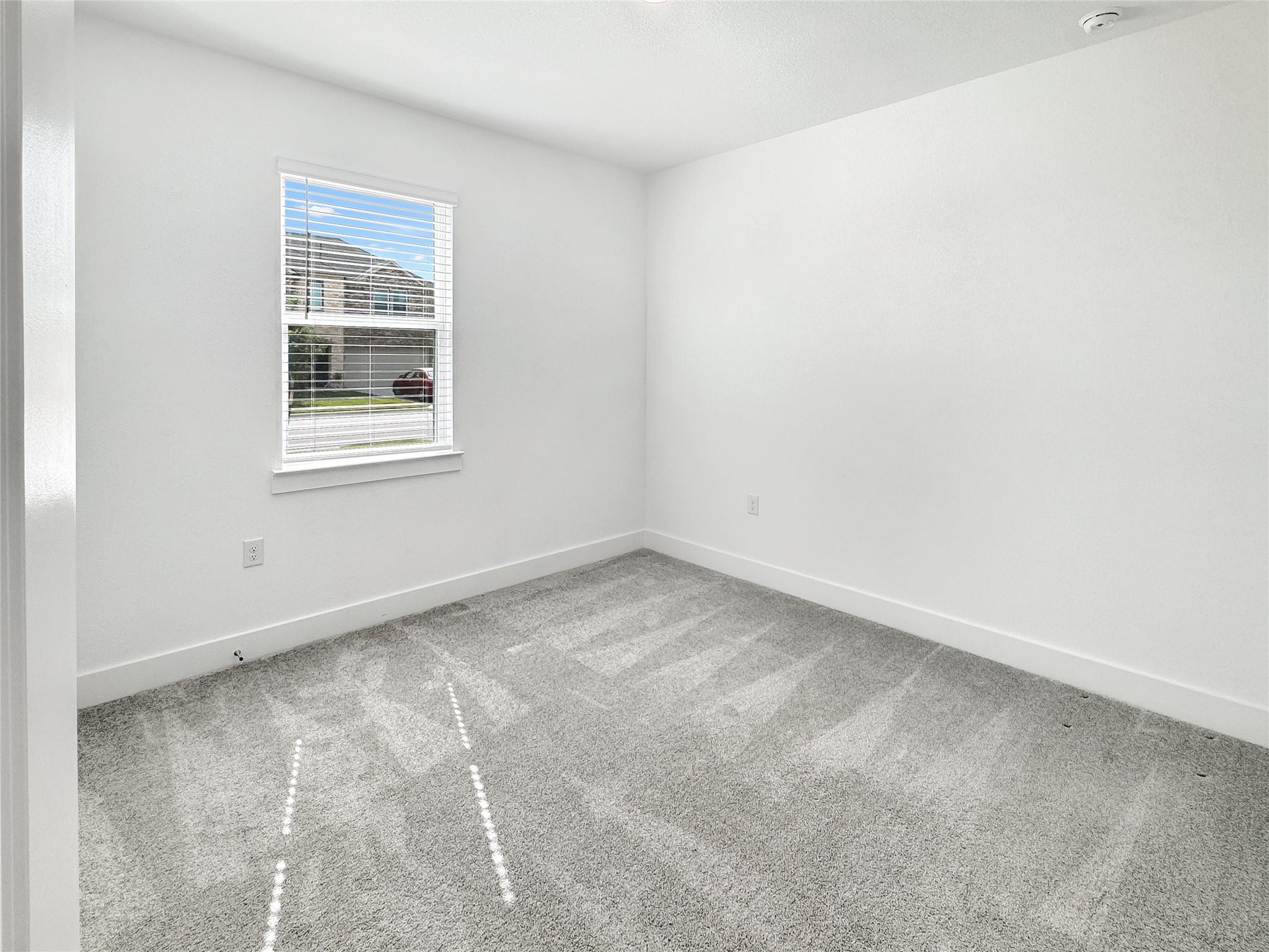 1420 Carvin Way Property Photo 6