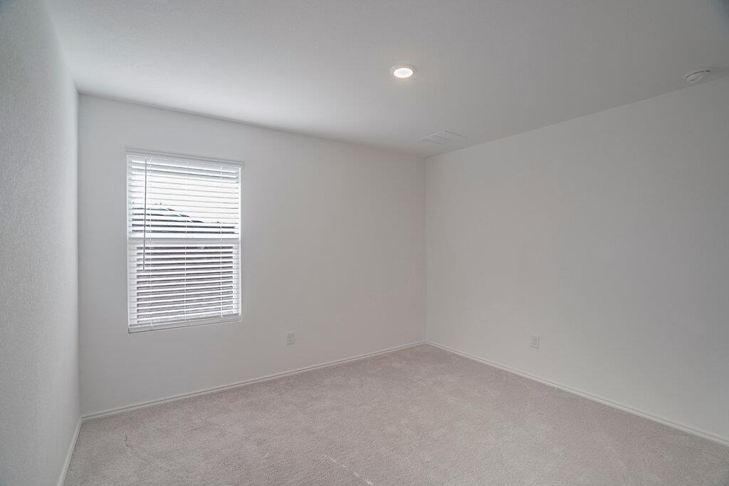 321 Keefer None Property Photo 9