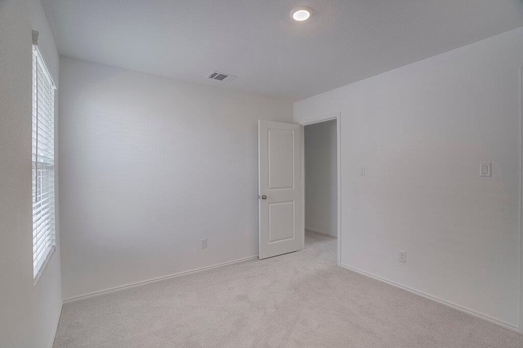 321 Keefer None Property Photo 12