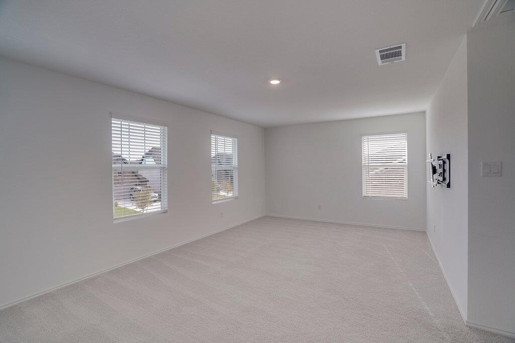 321 Keefer None Property Photo 13