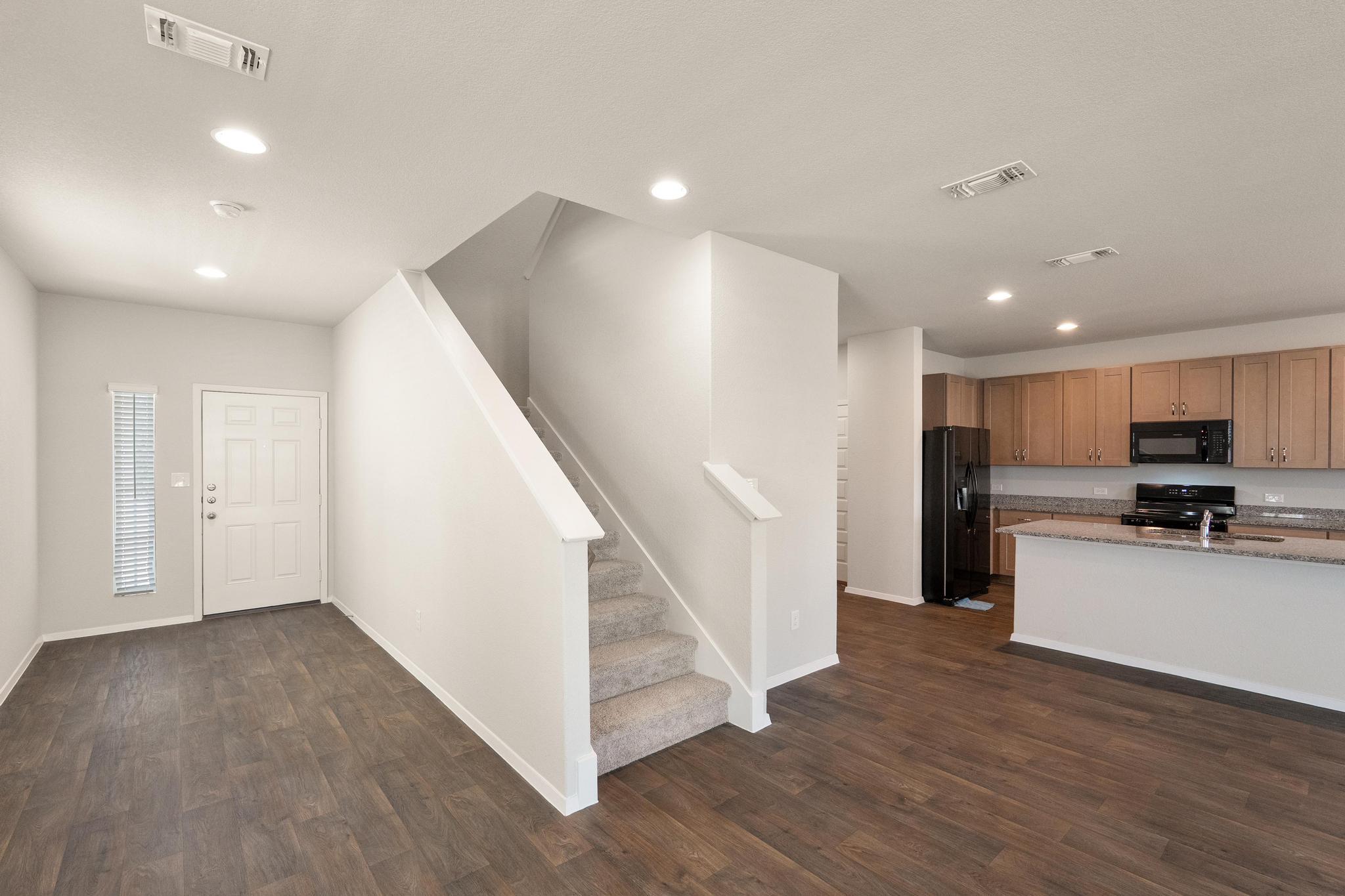 2812 Steels Rd Property Photo 4