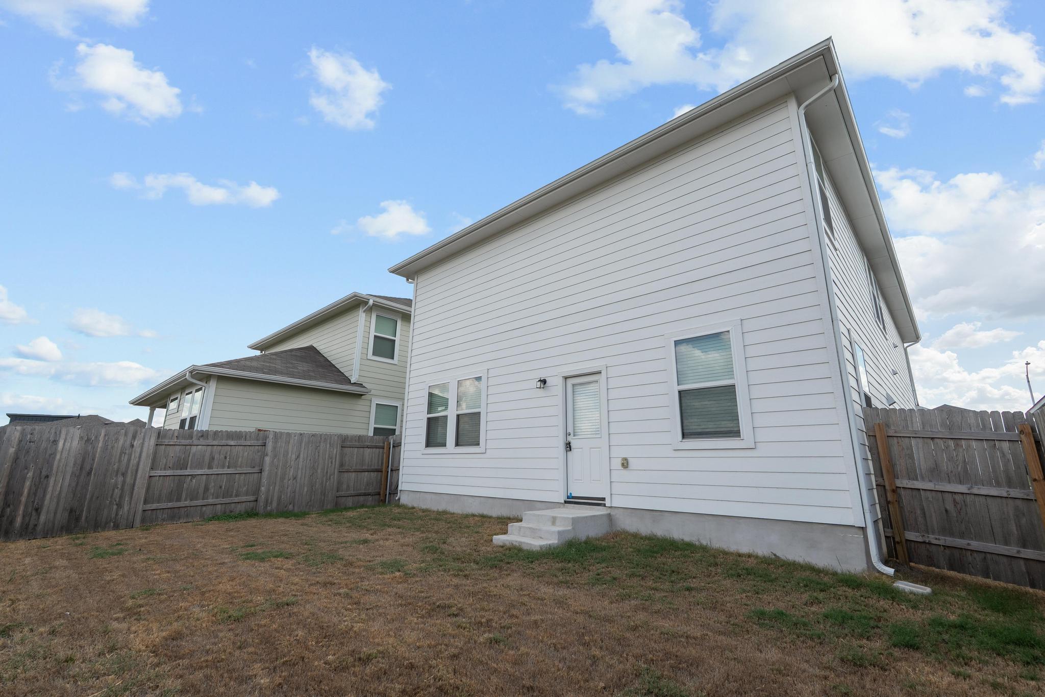2812 Steels Rd Property Photo 24