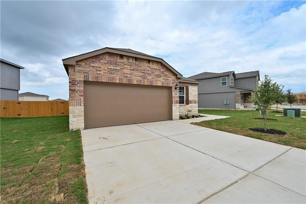 404 Freedom Park Ave Property Photo 2