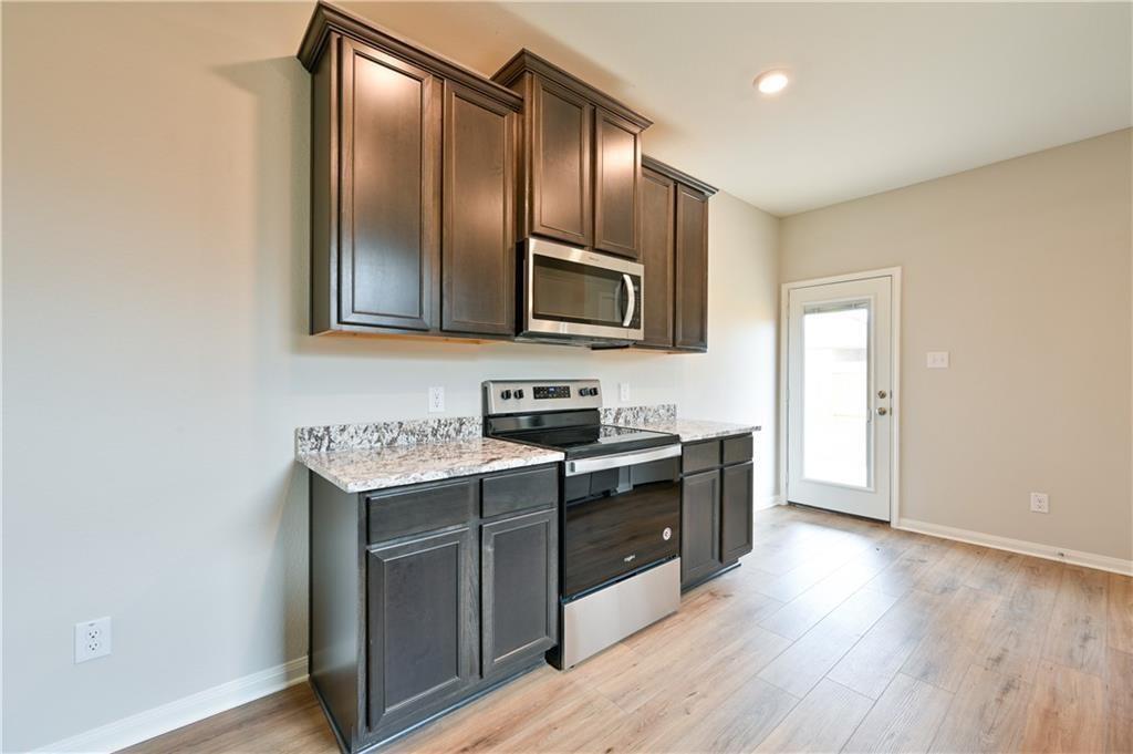 404 Freedom Park Ave Property Photo 11