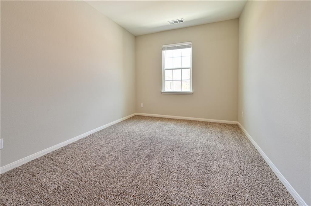 404 Freedom Park Ave Property Photo 12