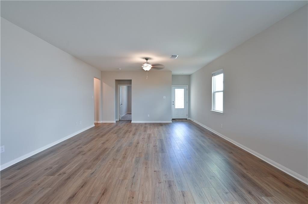 404 Freedom Park Ave Property Photo 15