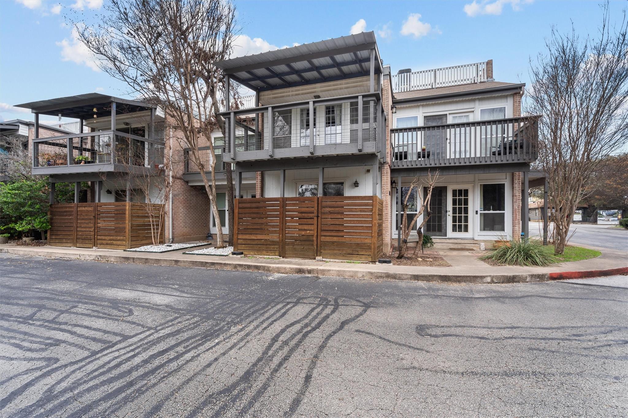 3809 Menchaca Rd B Property Photo 1