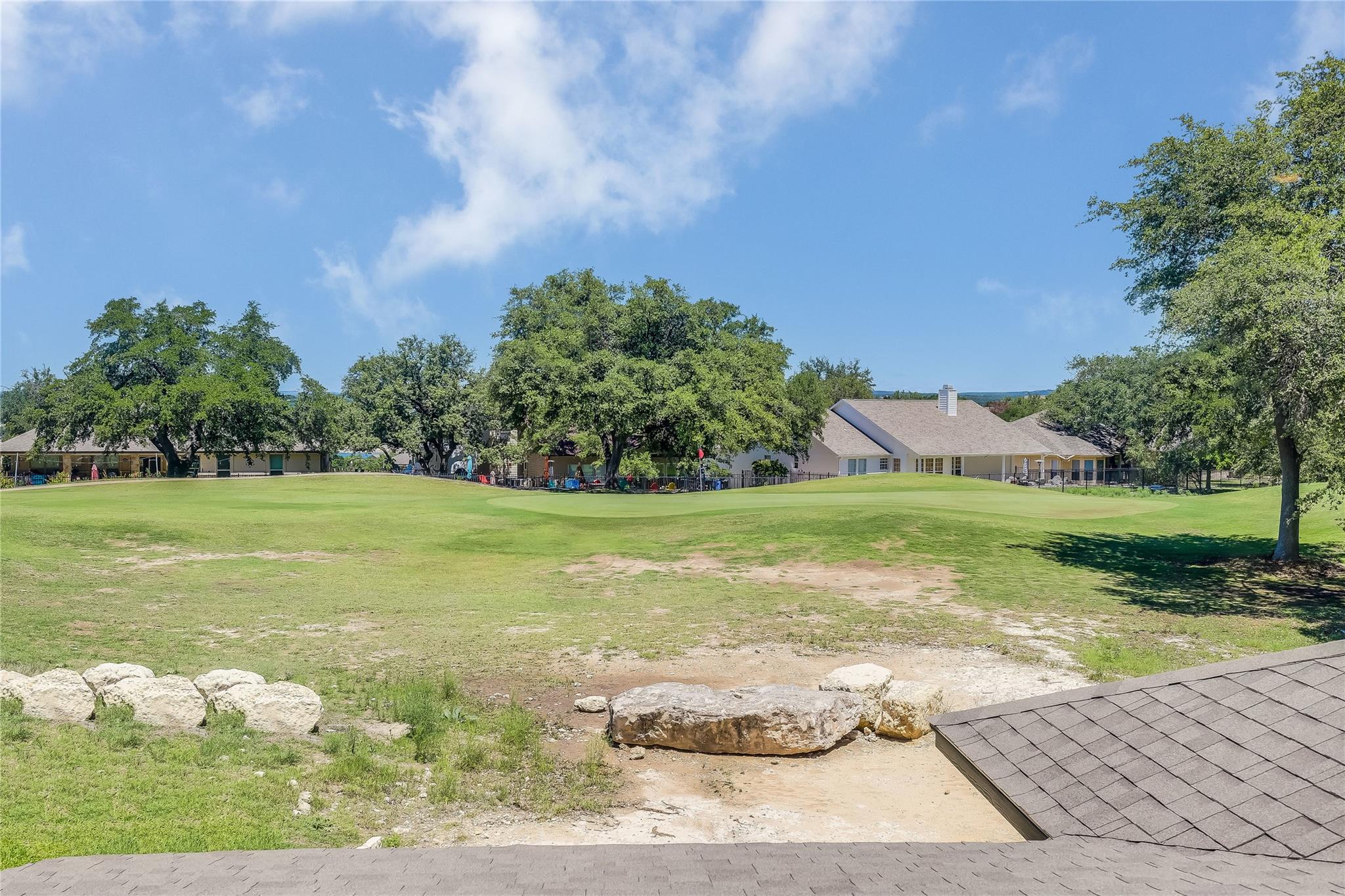18814 Nicklaus Dr Property Photo 23