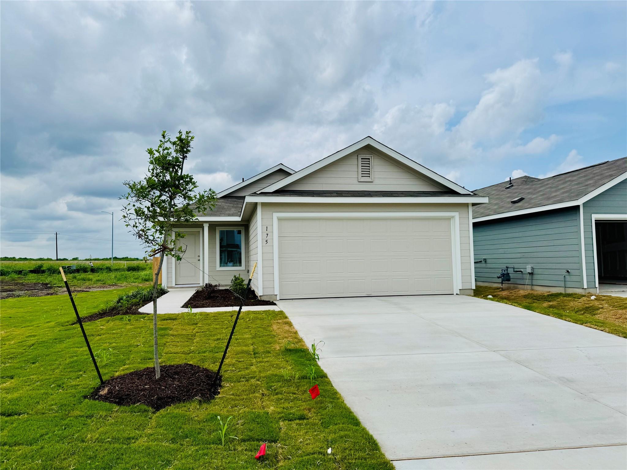 175 Ammolite Ln Property Photo