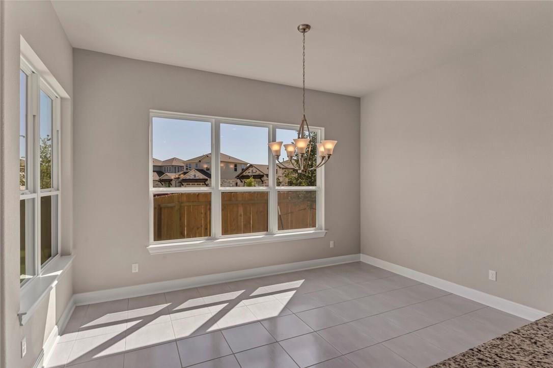 3901 Tavarez St Property Photo 14