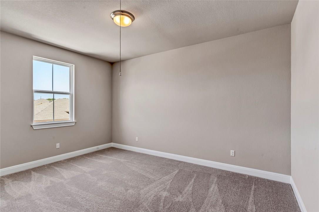 3901 Tavarez St Property Photo 20