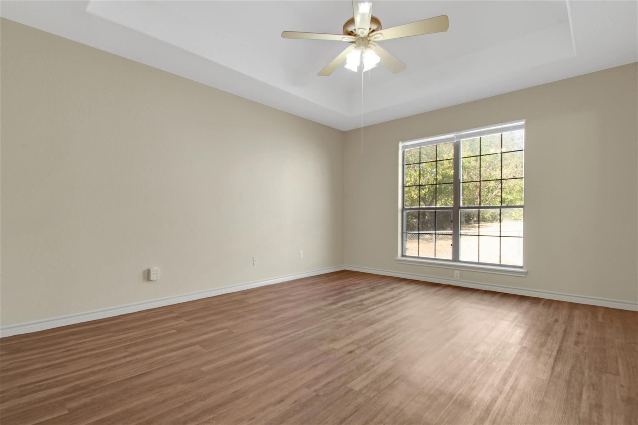 2016 Castle Gate Cir Property Photo 13