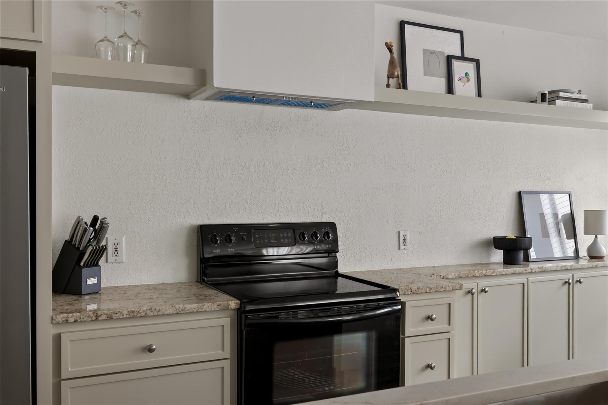3845 Ranch Road 2222 None #t2 Property Photo 6