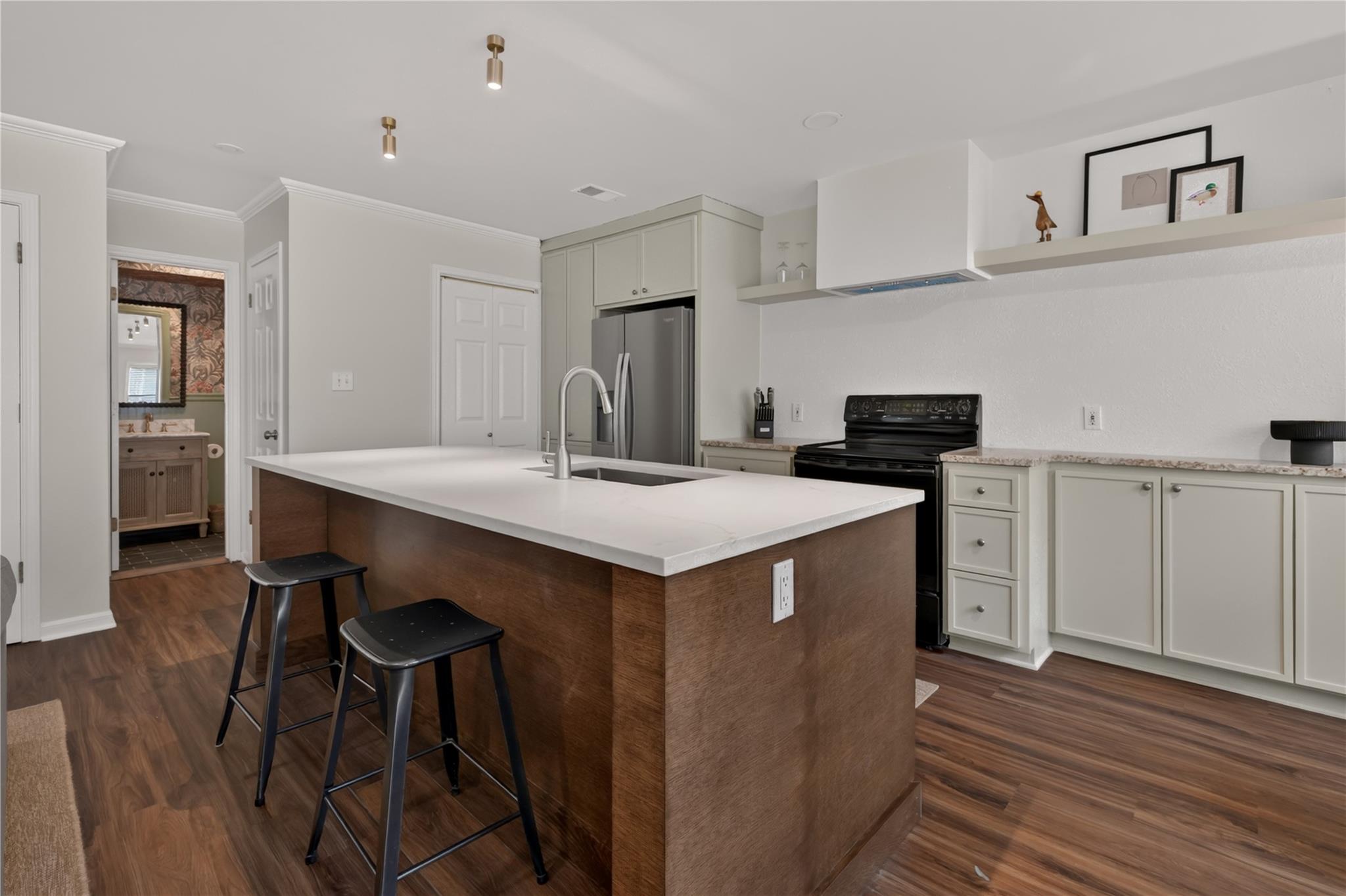 3845 Ranch Road 2222 None #t2 Property Photo 9