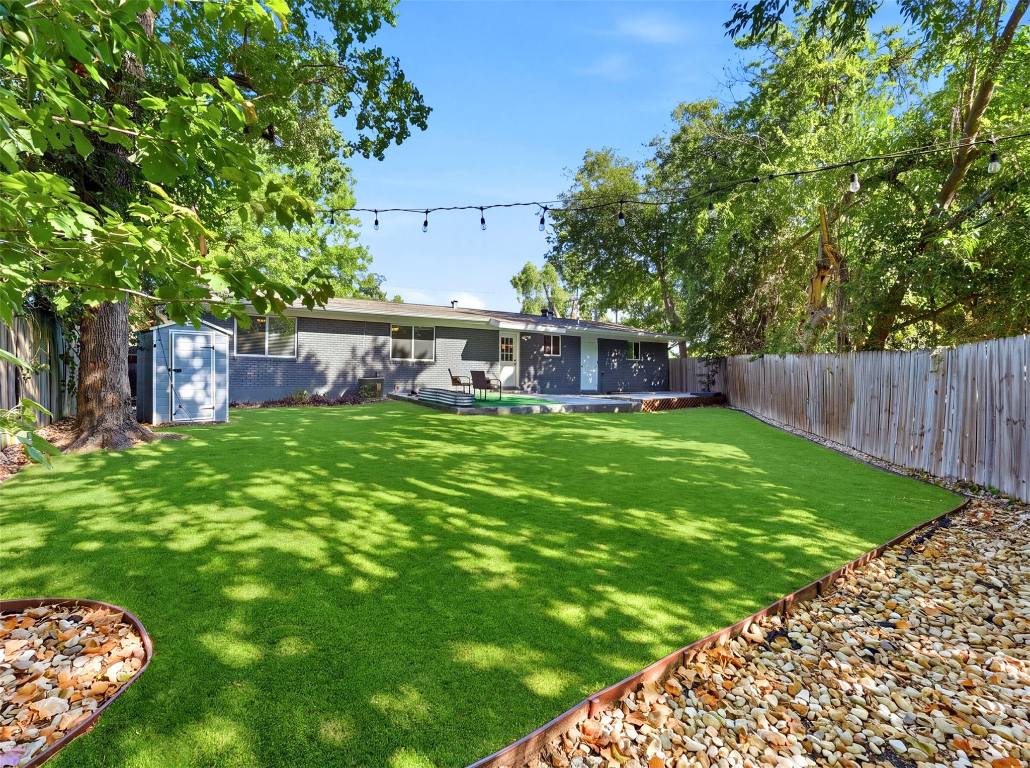 5607 Berkman Dr Property Photo 23