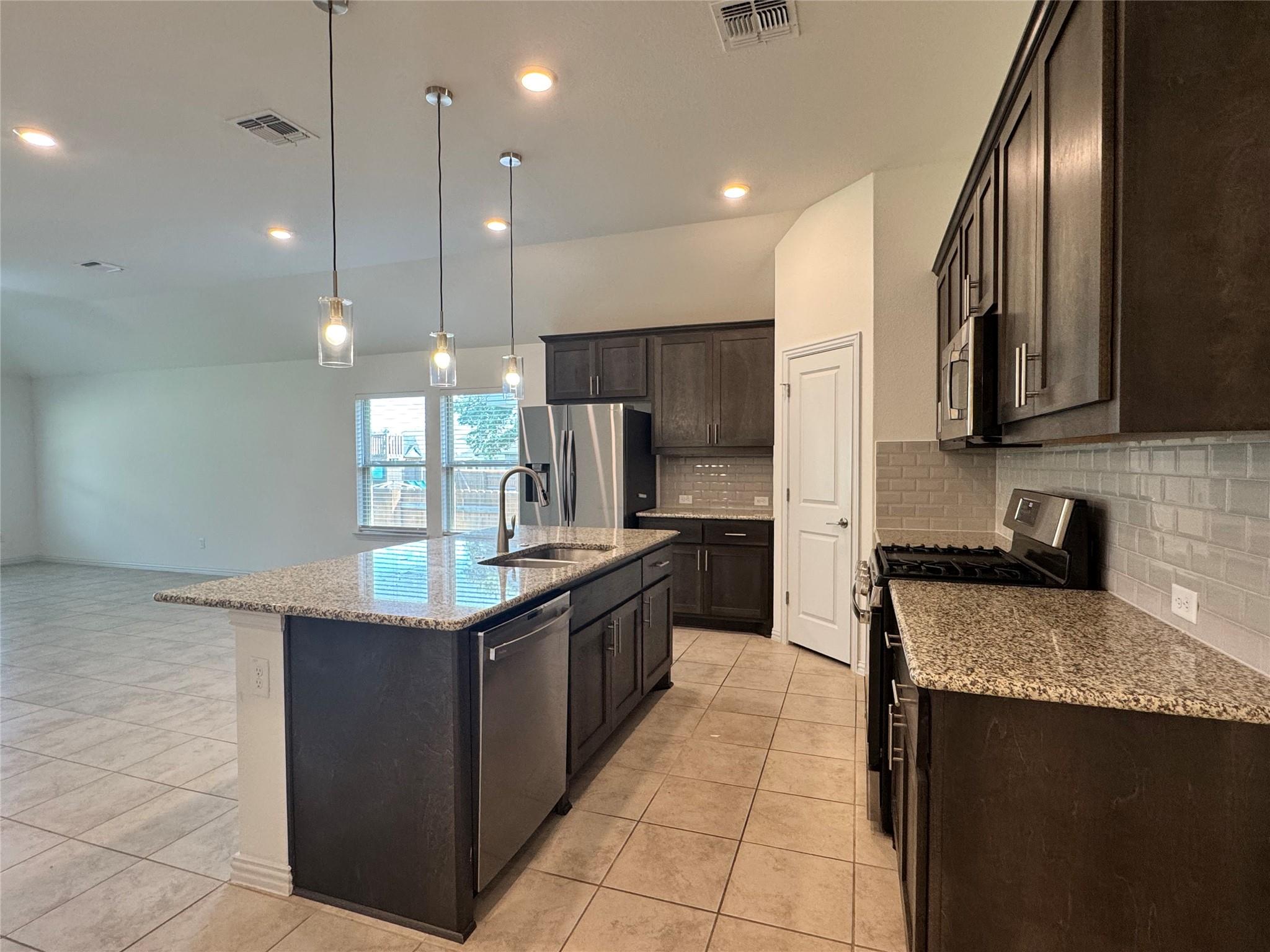 136 Fawn River Run Property Photo 10