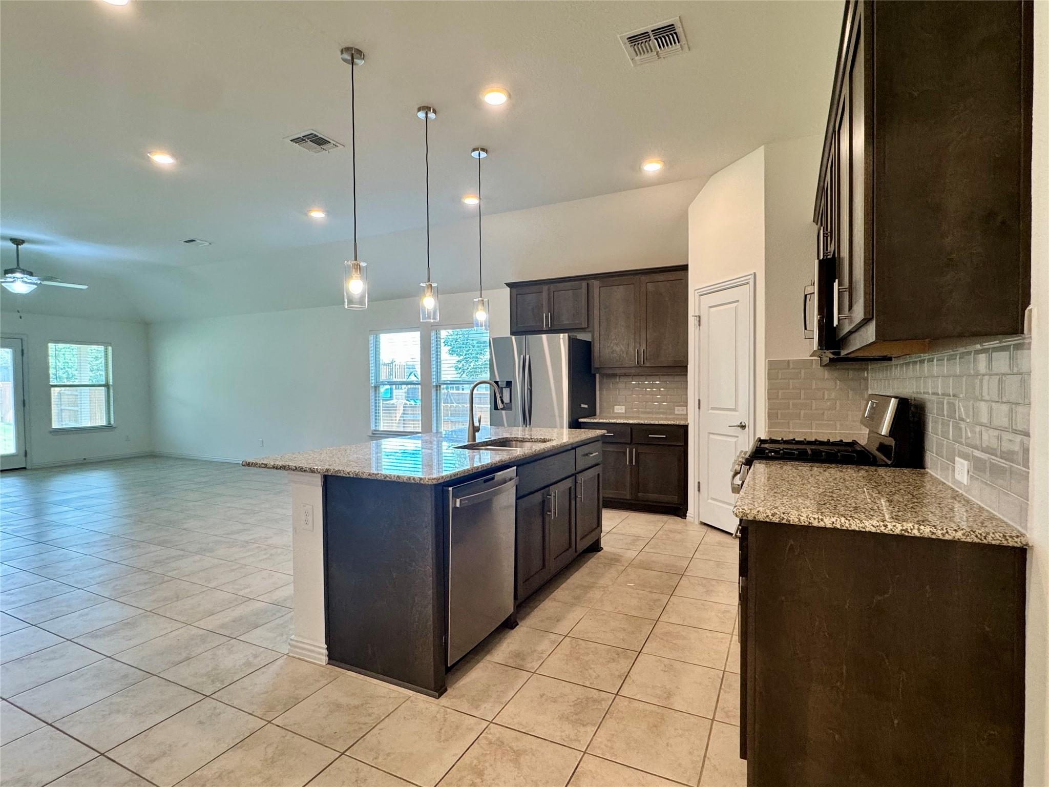 136 Fawn River Run Property Photo 17