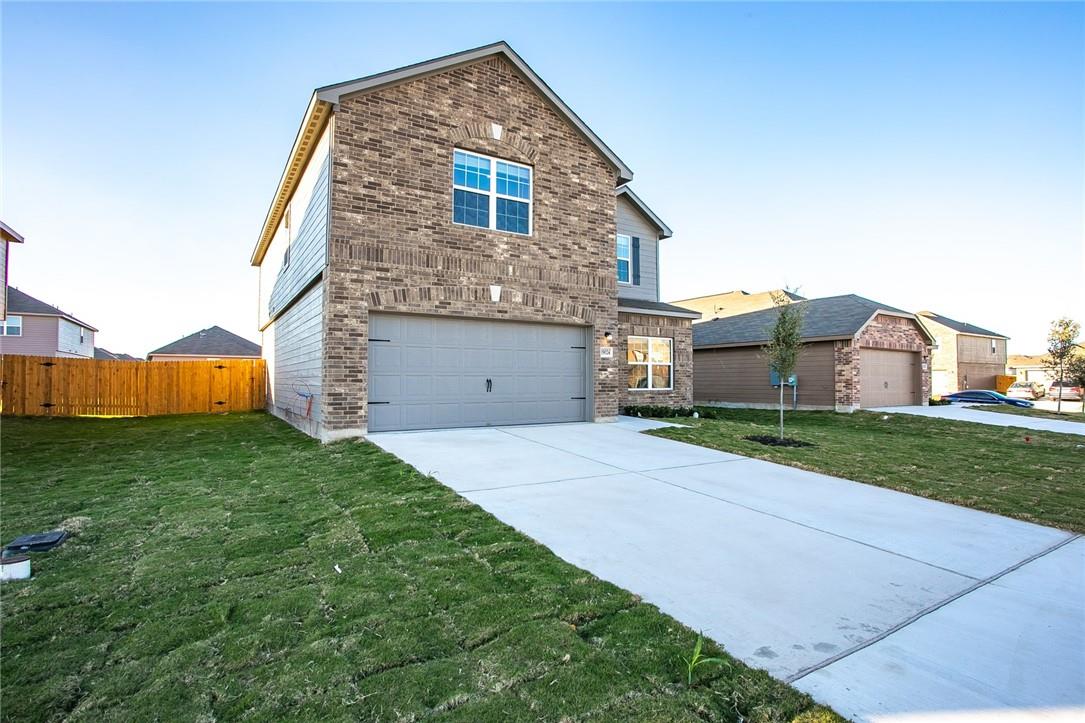 19024 Quiet Range Dr Property Photo 3