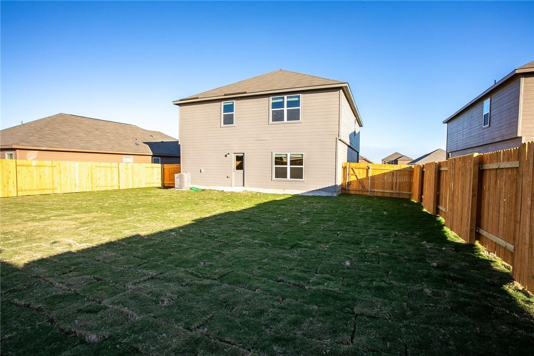 19024 Quiet Range Dr Property Photo 27