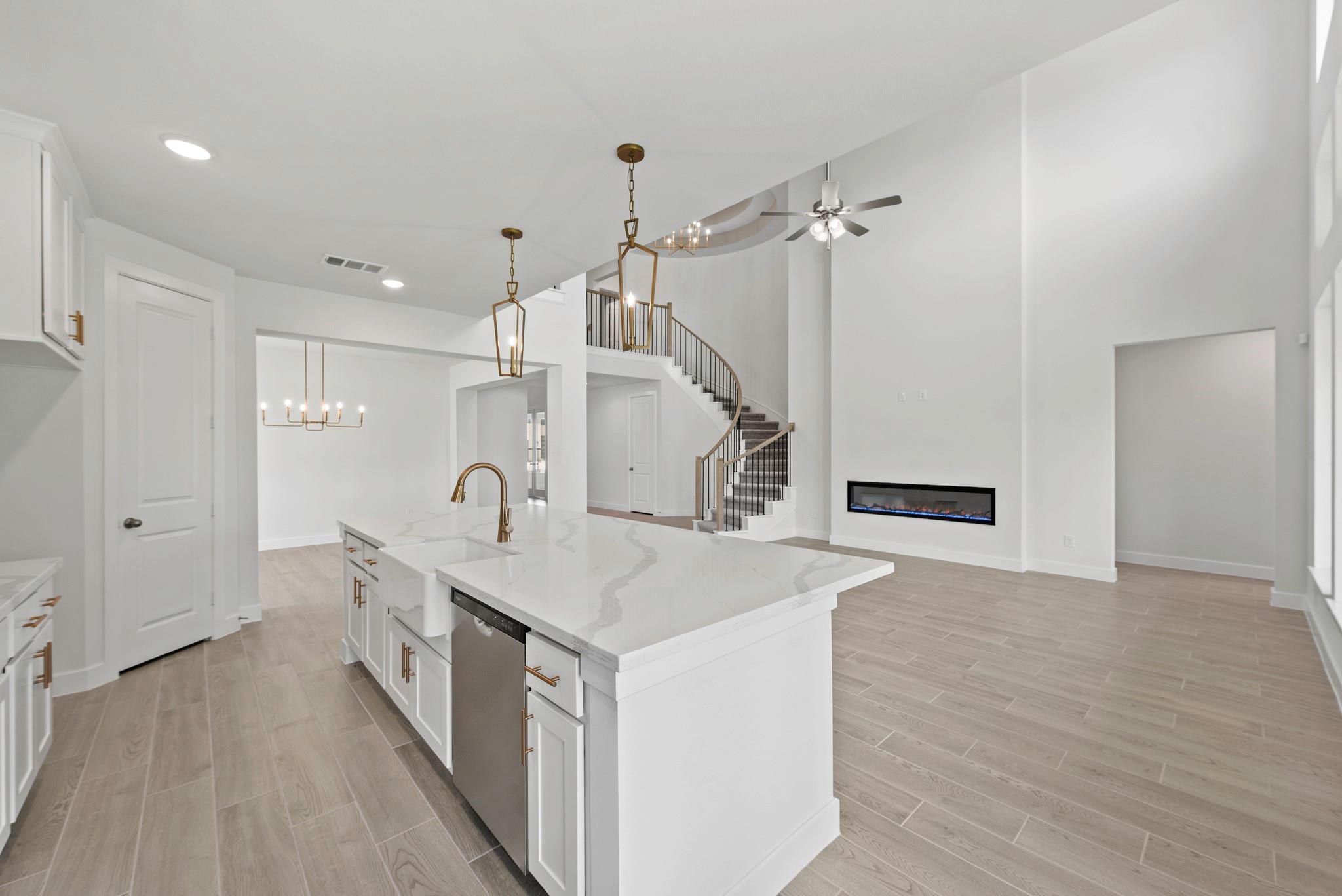 8116 Royal Mint Cv Property Photo 7