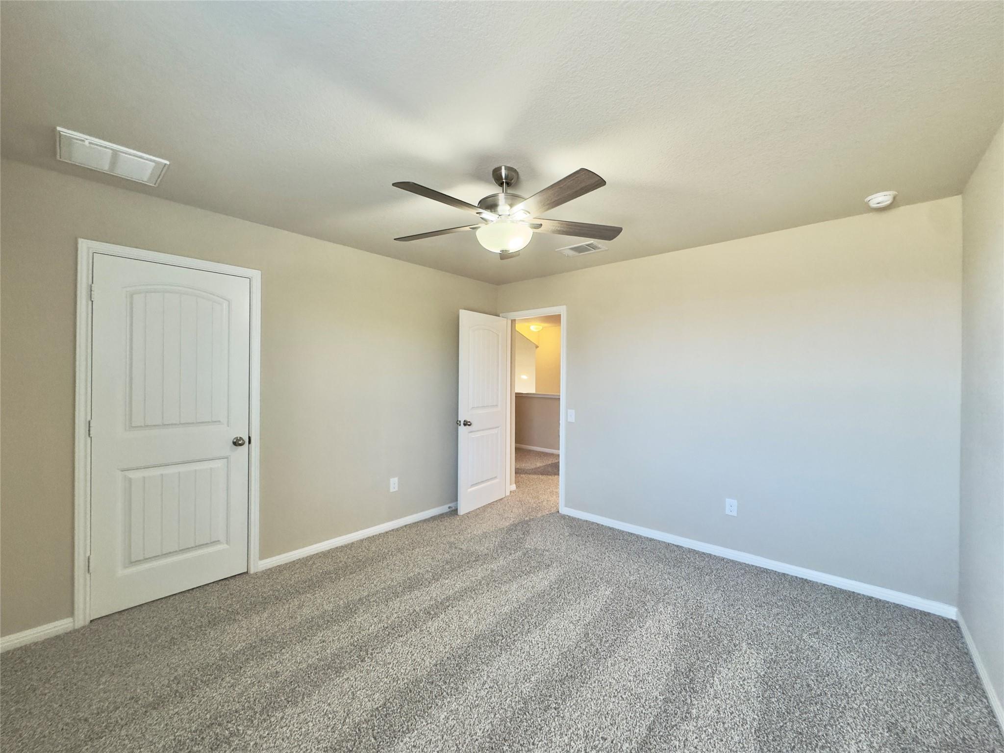 1521 Maier Dr Property Photo 22