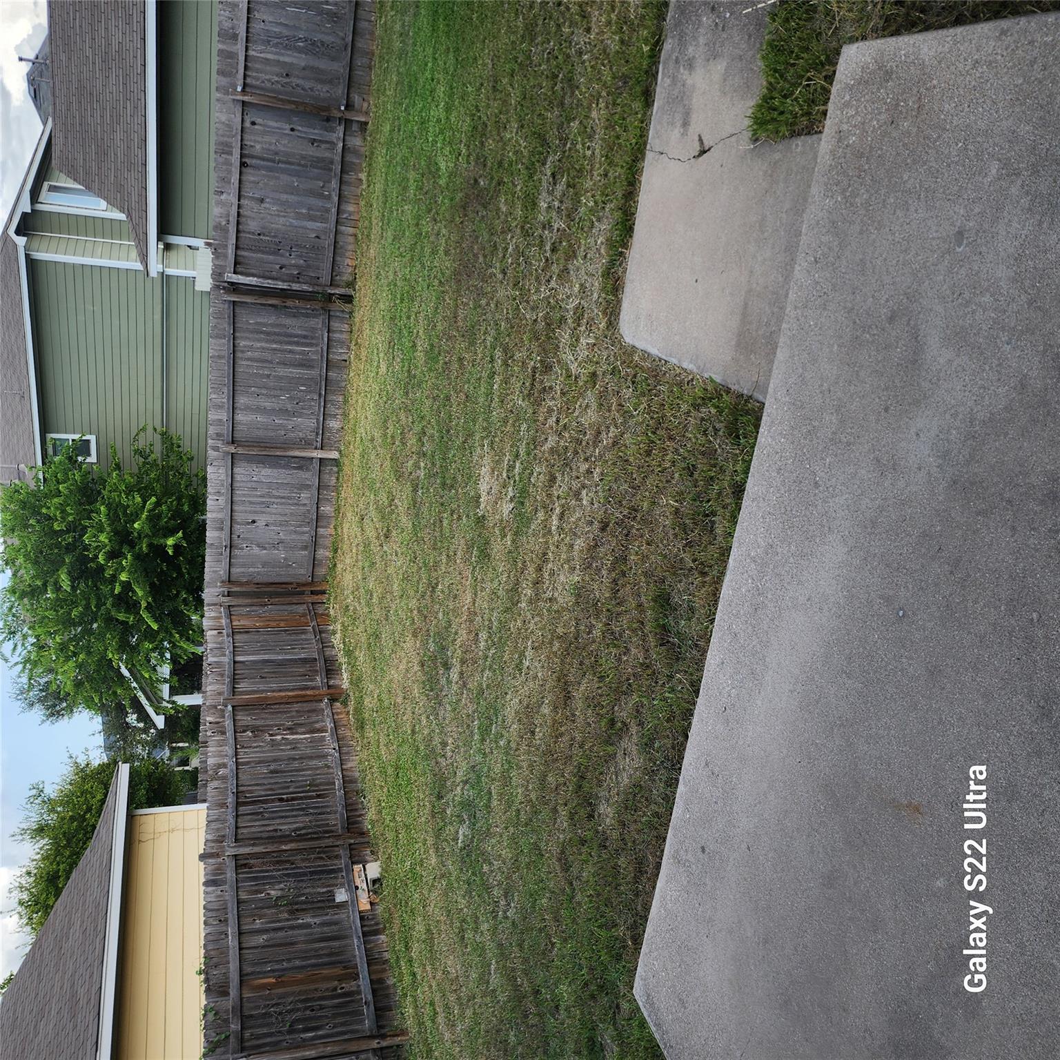 2341 Bluffstone Dr Property Photo 20